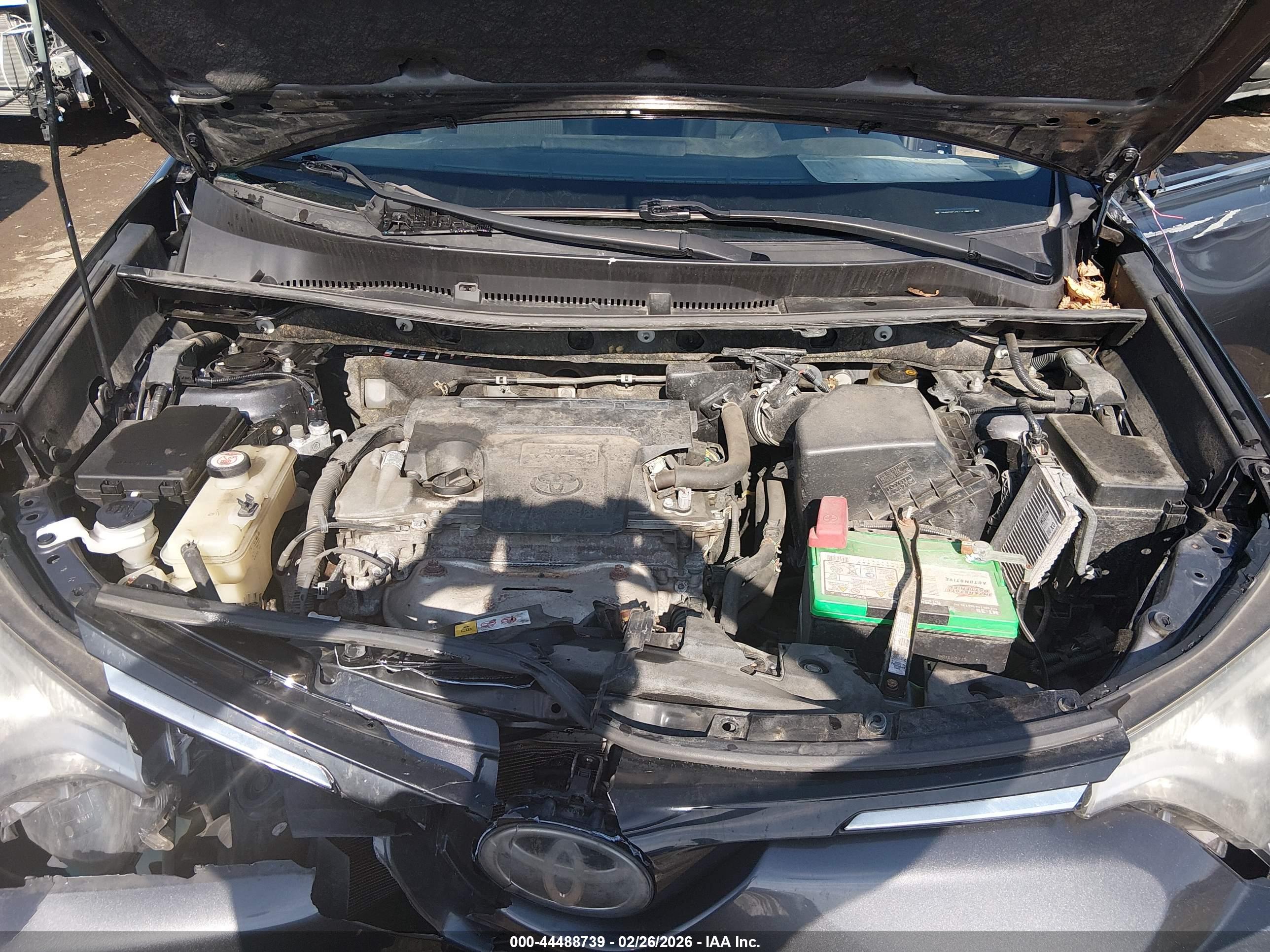 TOYOTA RAV4 image 10