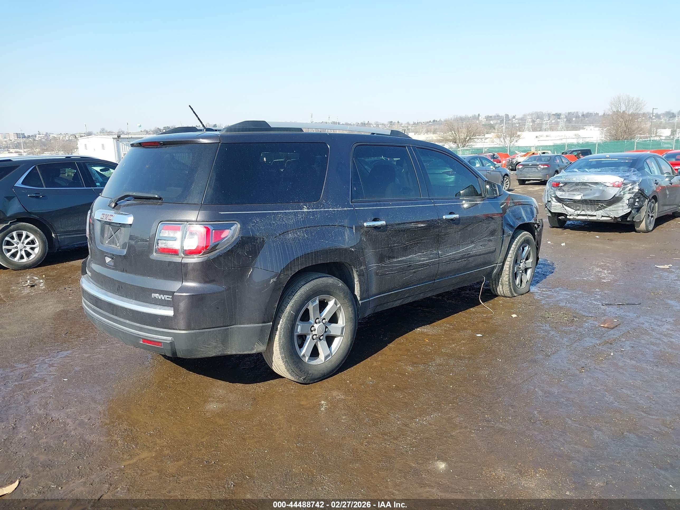 GMC ACADIA image 4