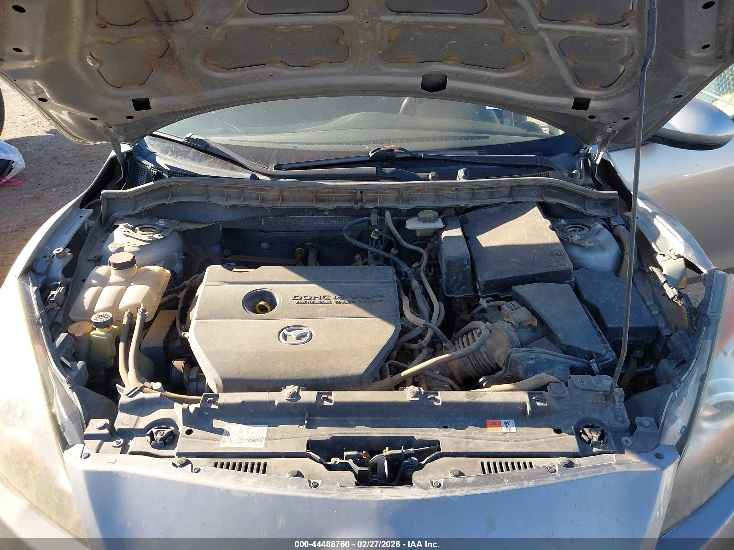 MAZDA MAZDA3 image 10