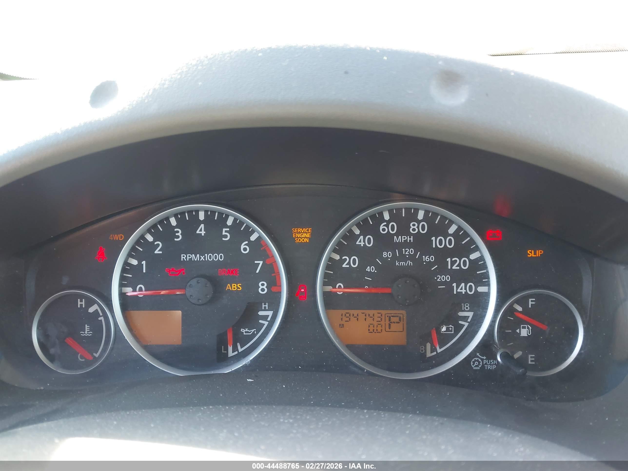 NISSAN FRONTIER image 7