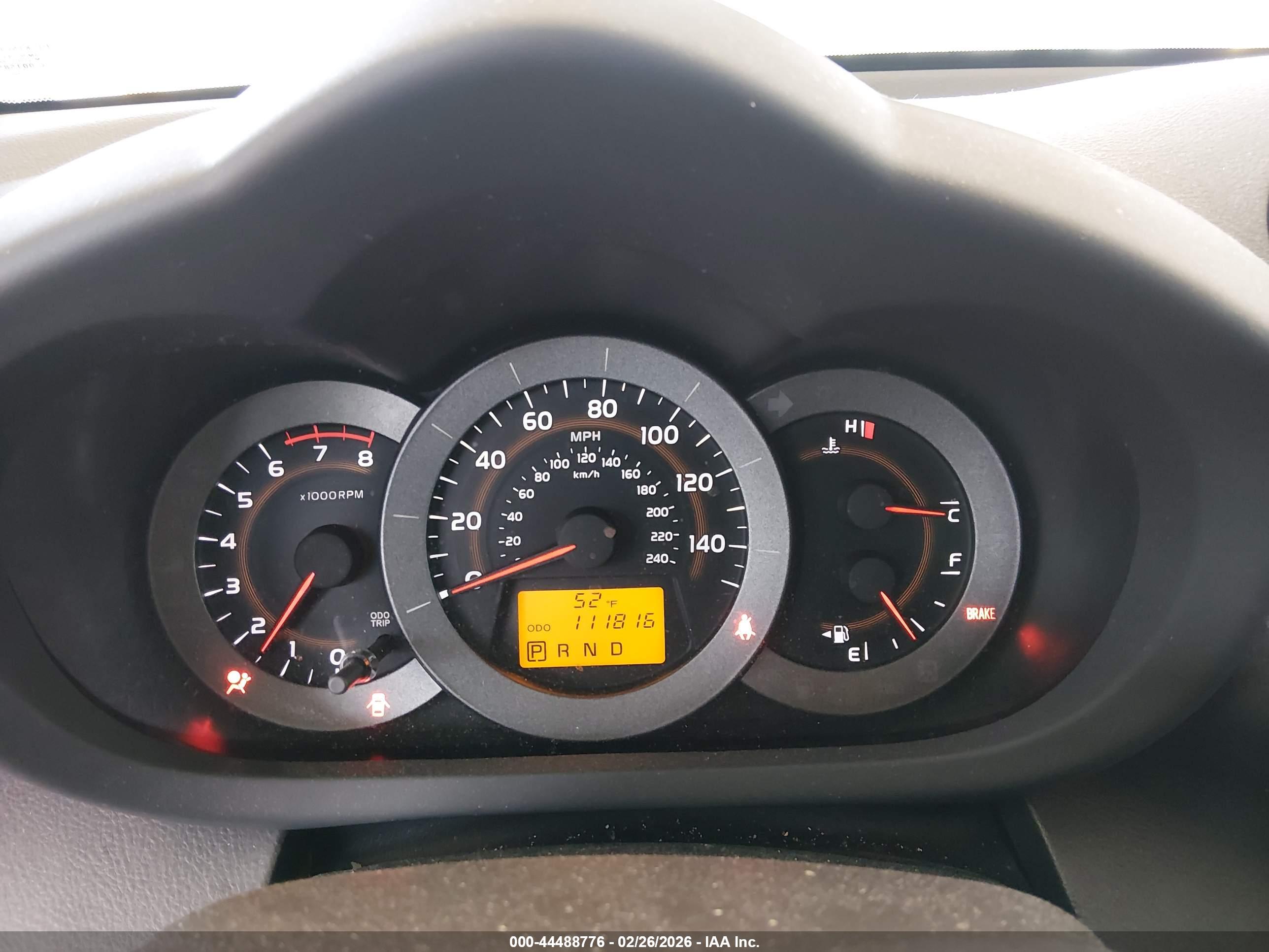 TOYOTA RAV4 image 7