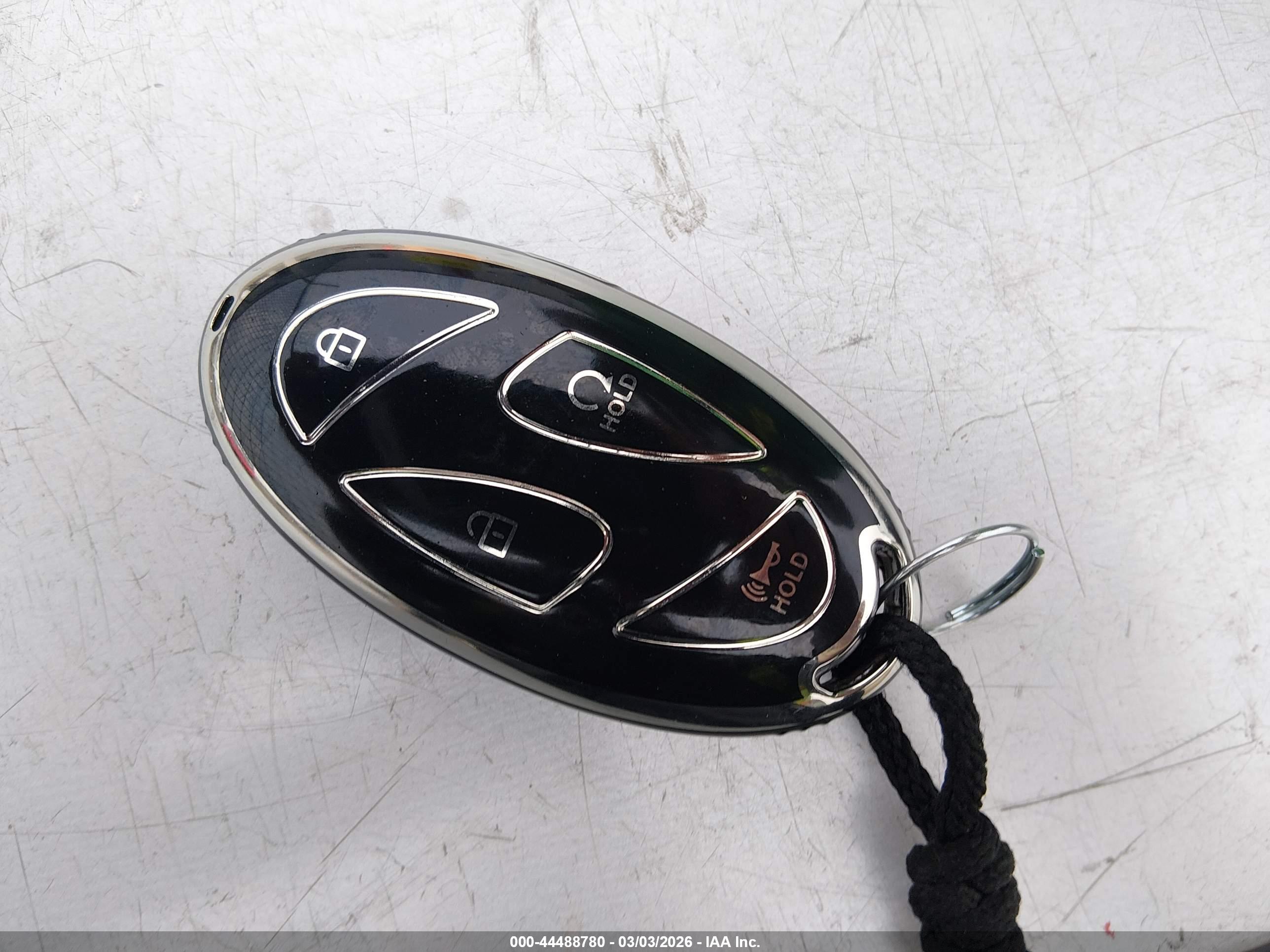 HYUNDAI TUCSON image 11