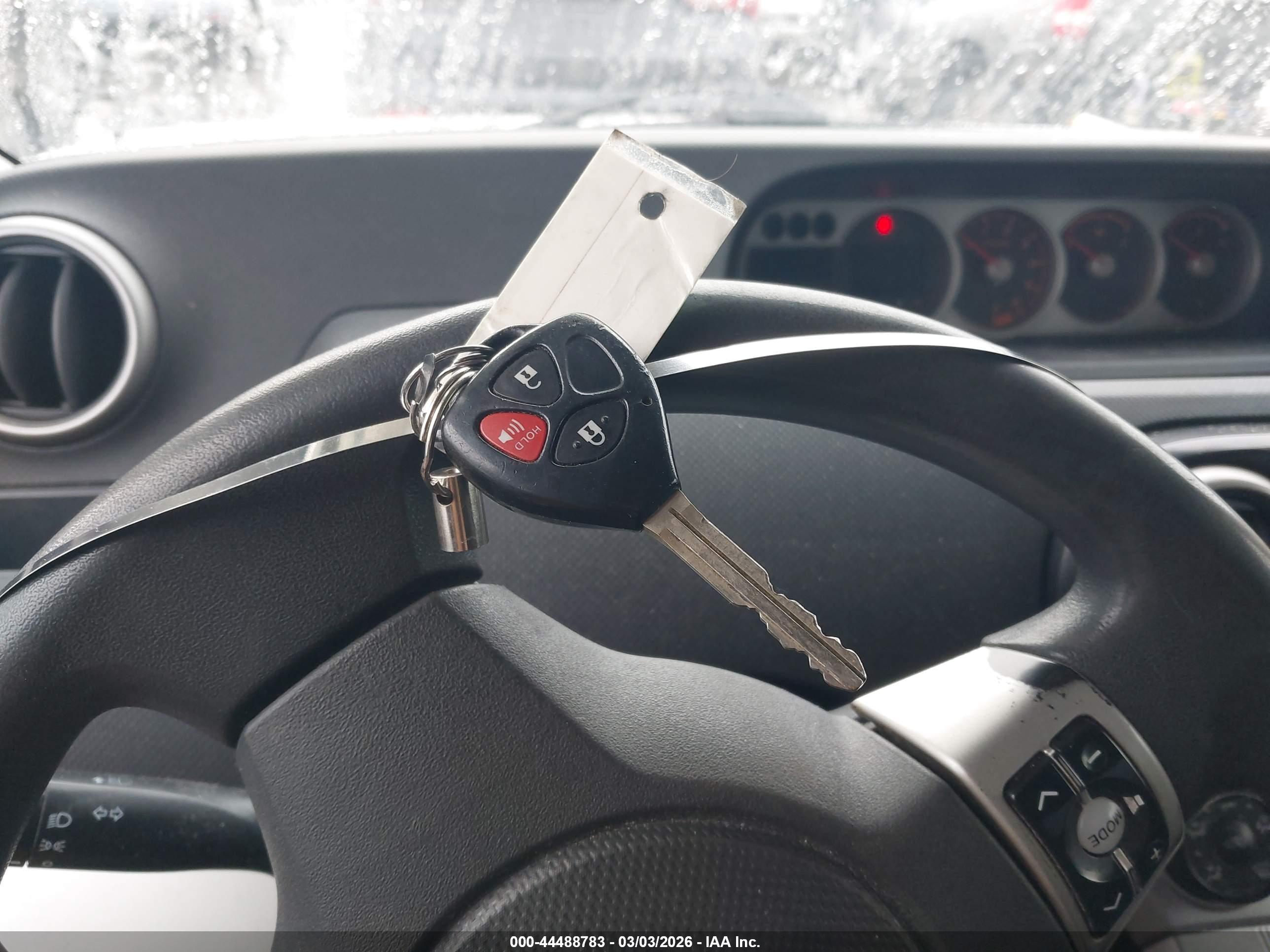 SCION XB image 11