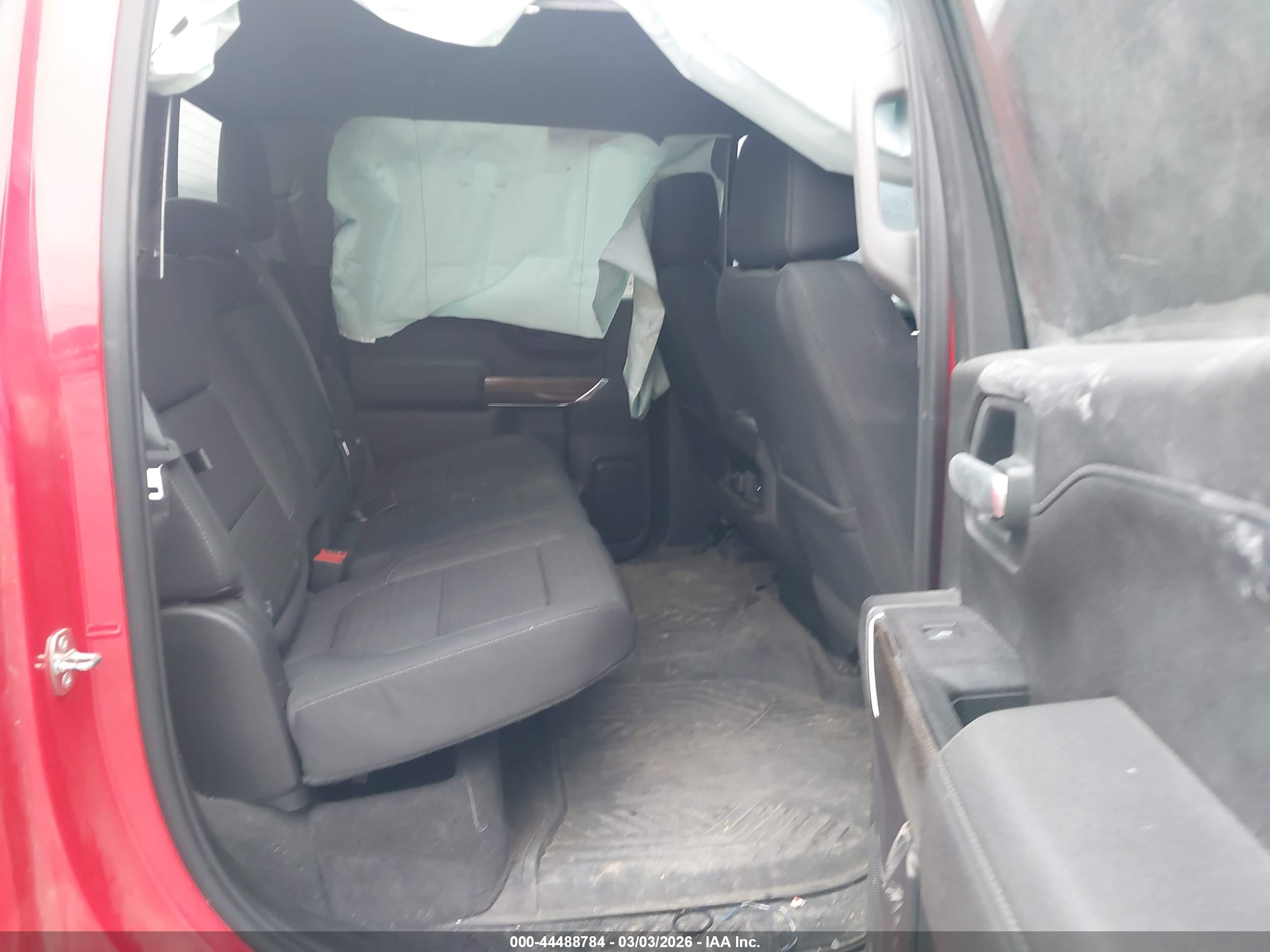 CHEVROLET SILVERADO image 8