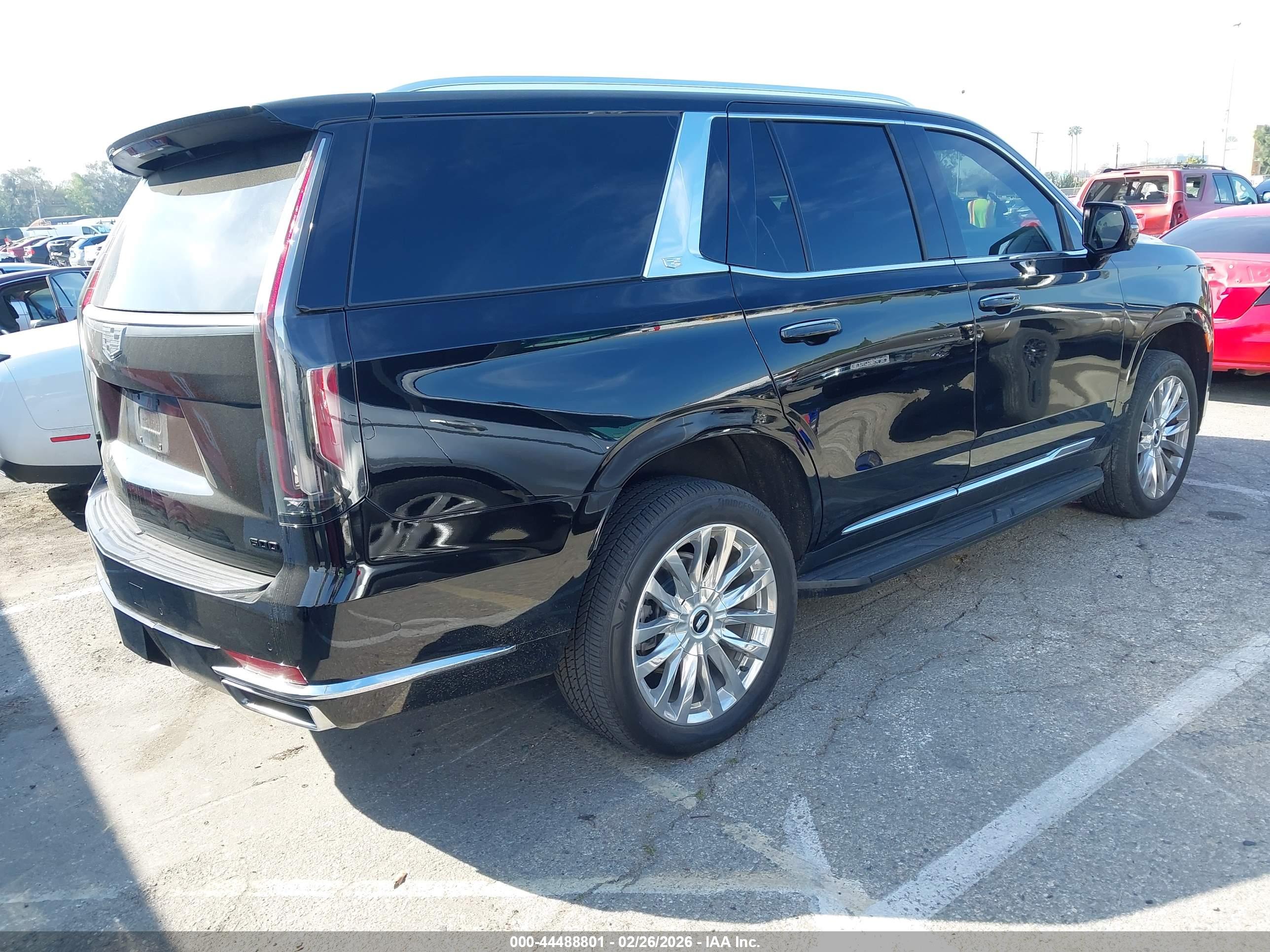 CADILLAC ESCALADE image 4