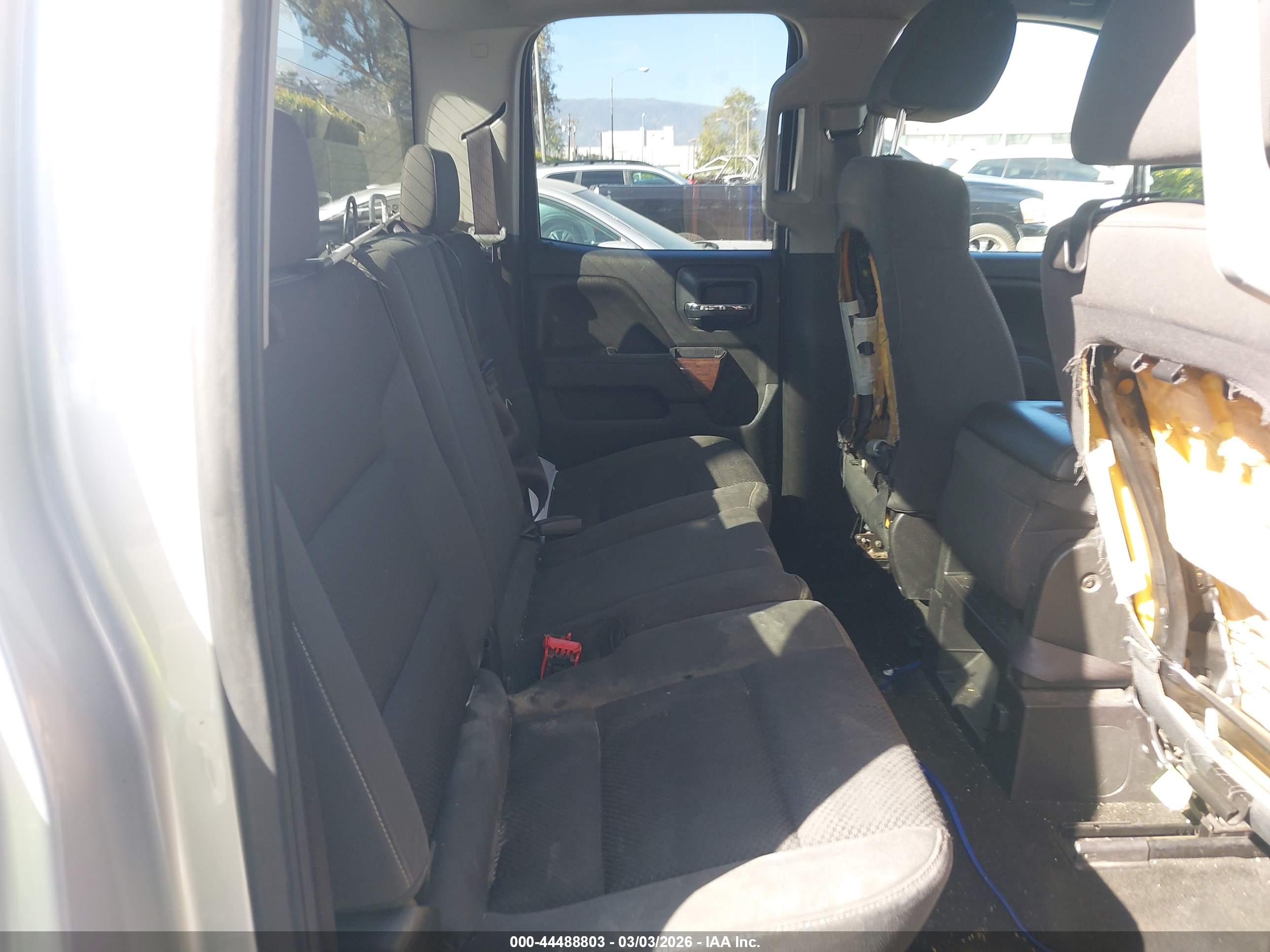 GMC SIERRA image 8