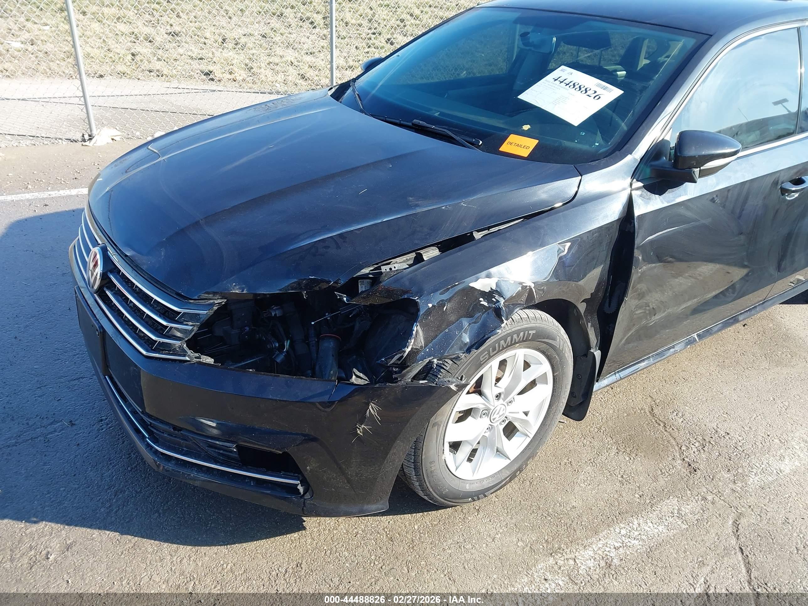 VOLKSWAGEN PASSAT image 6