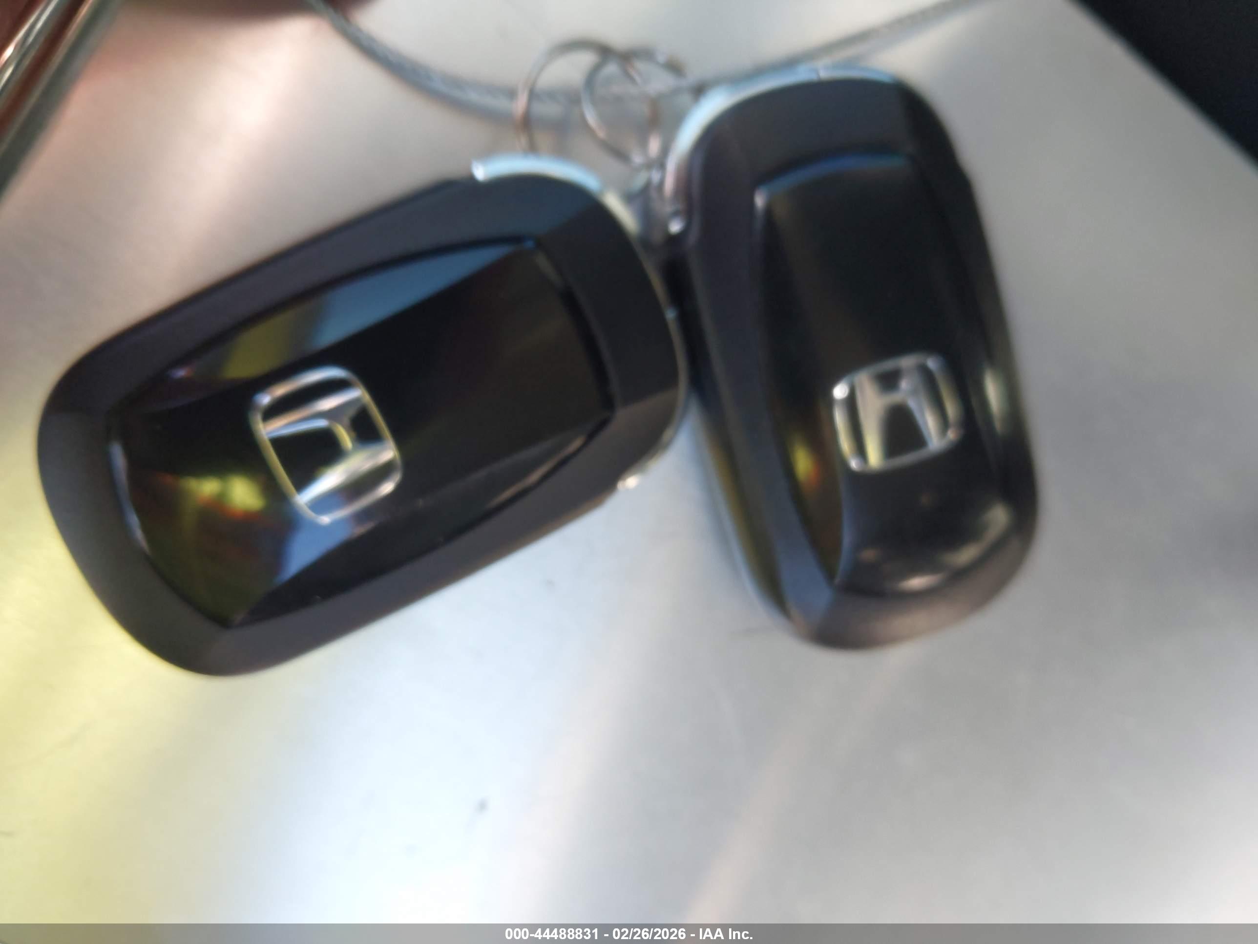 HONDA ACCORD image 11