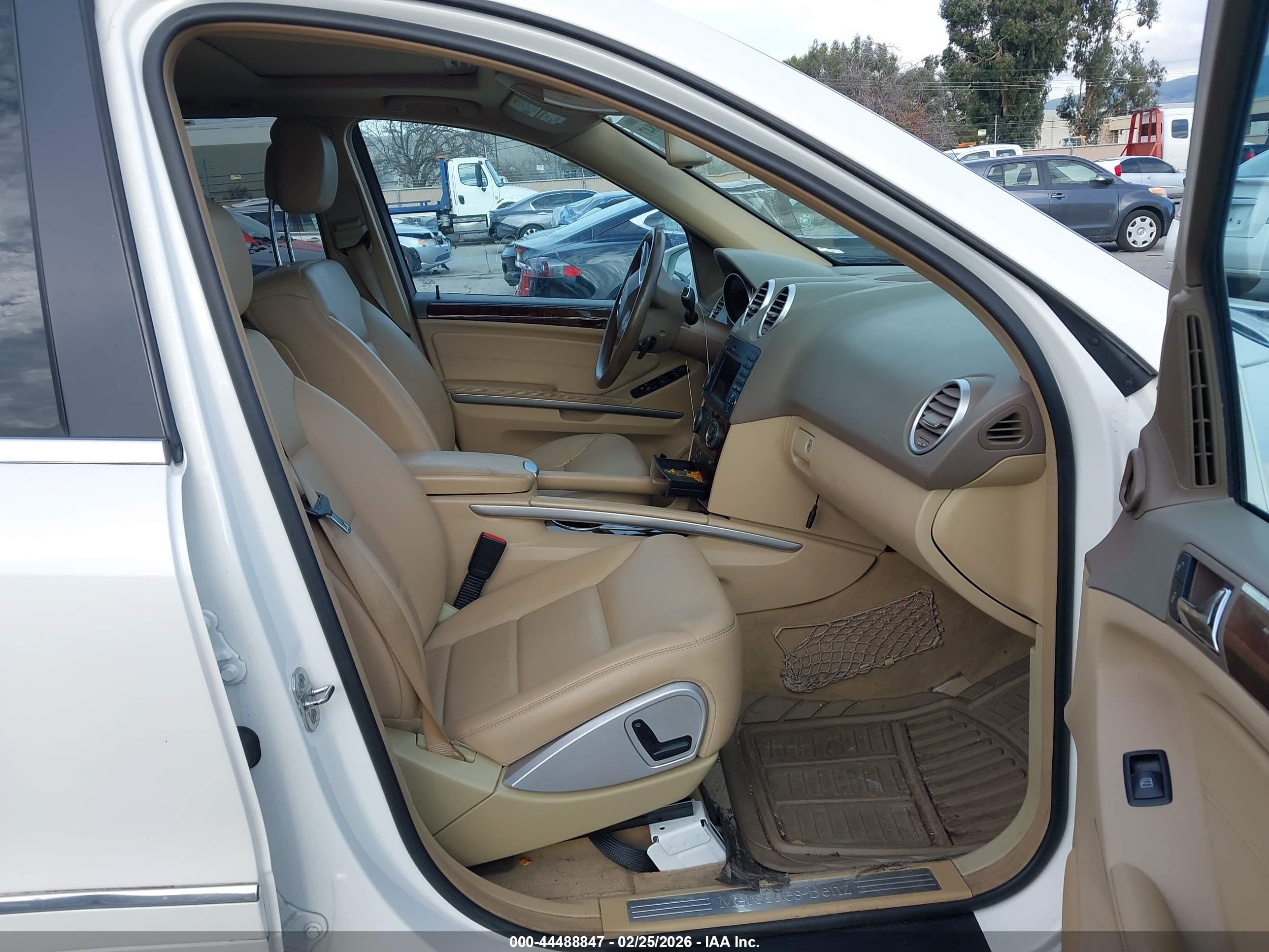 MERCEDES-BENZ ML image 5