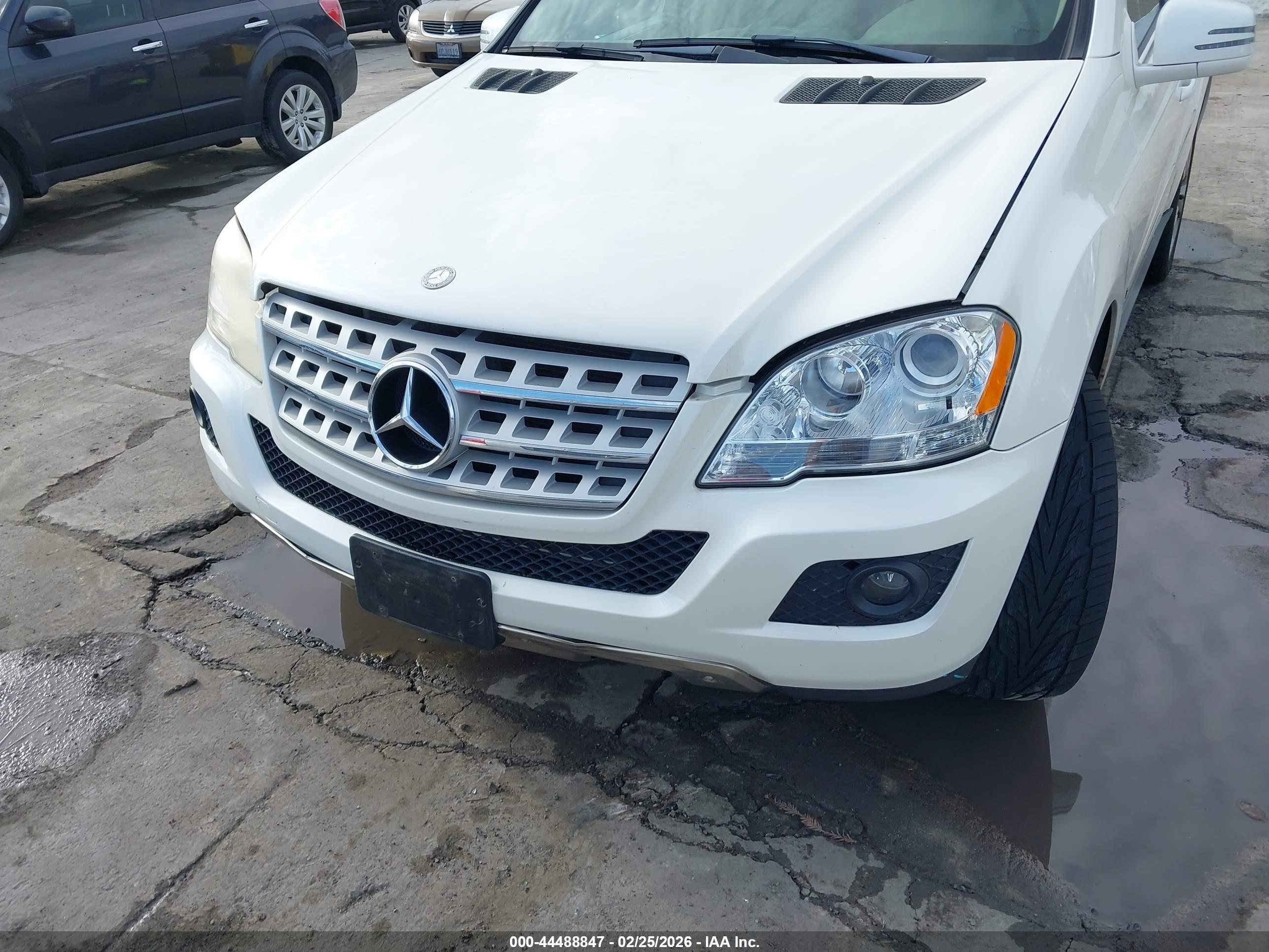 MERCEDES-BENZ ML image 6
