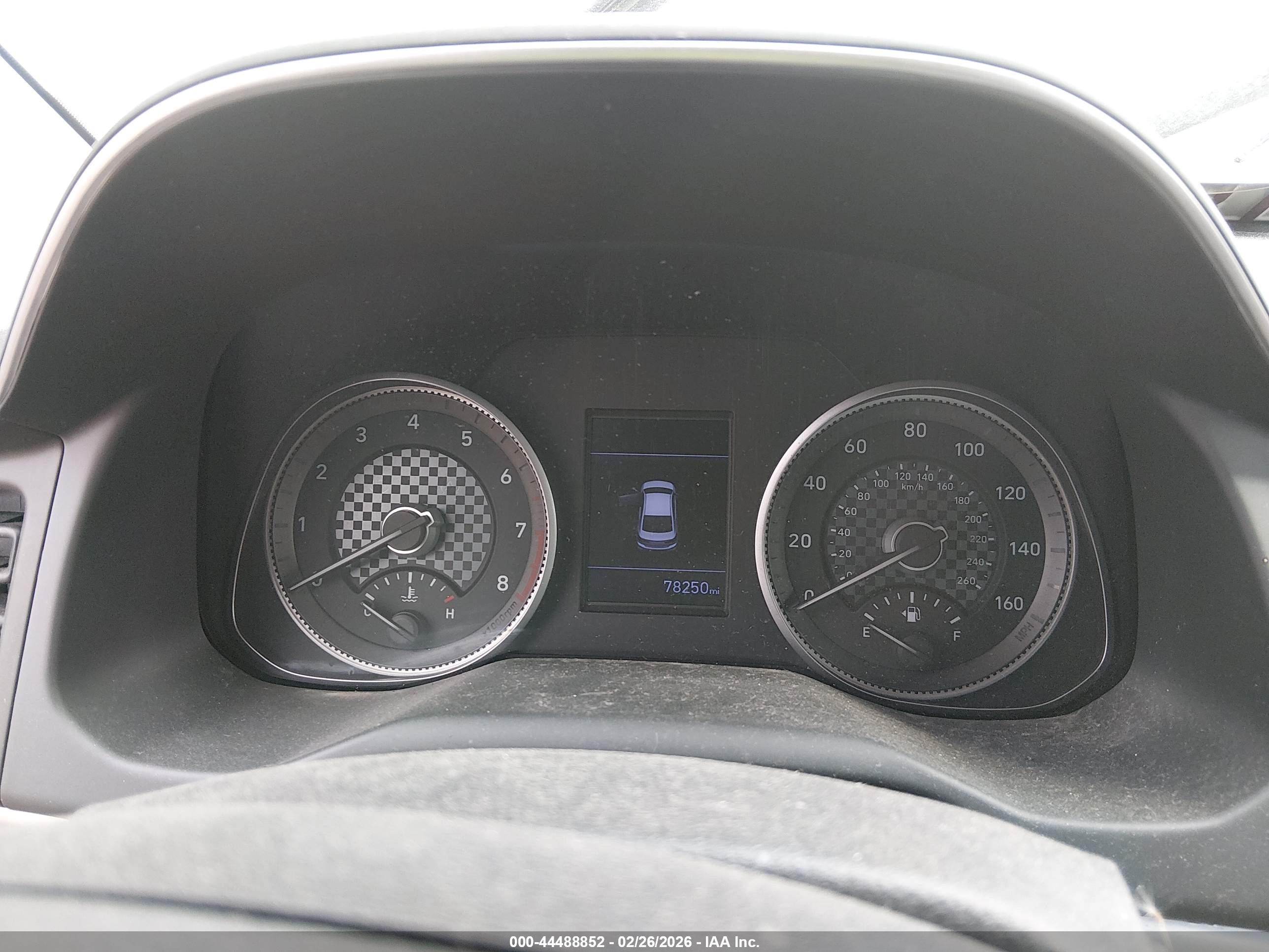 HYUNDAI ELANTRA image 7
