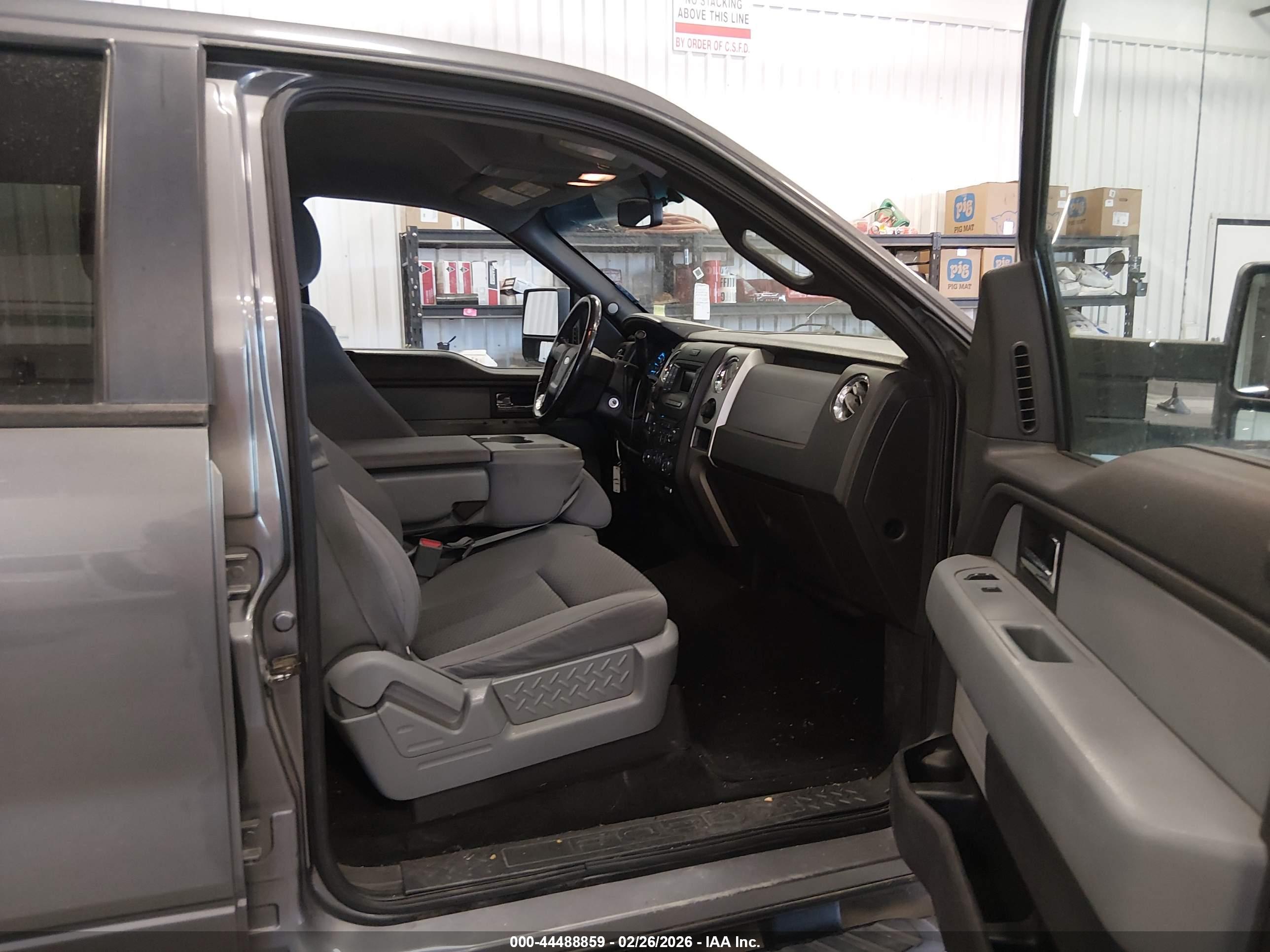 FORD F-150 image 5