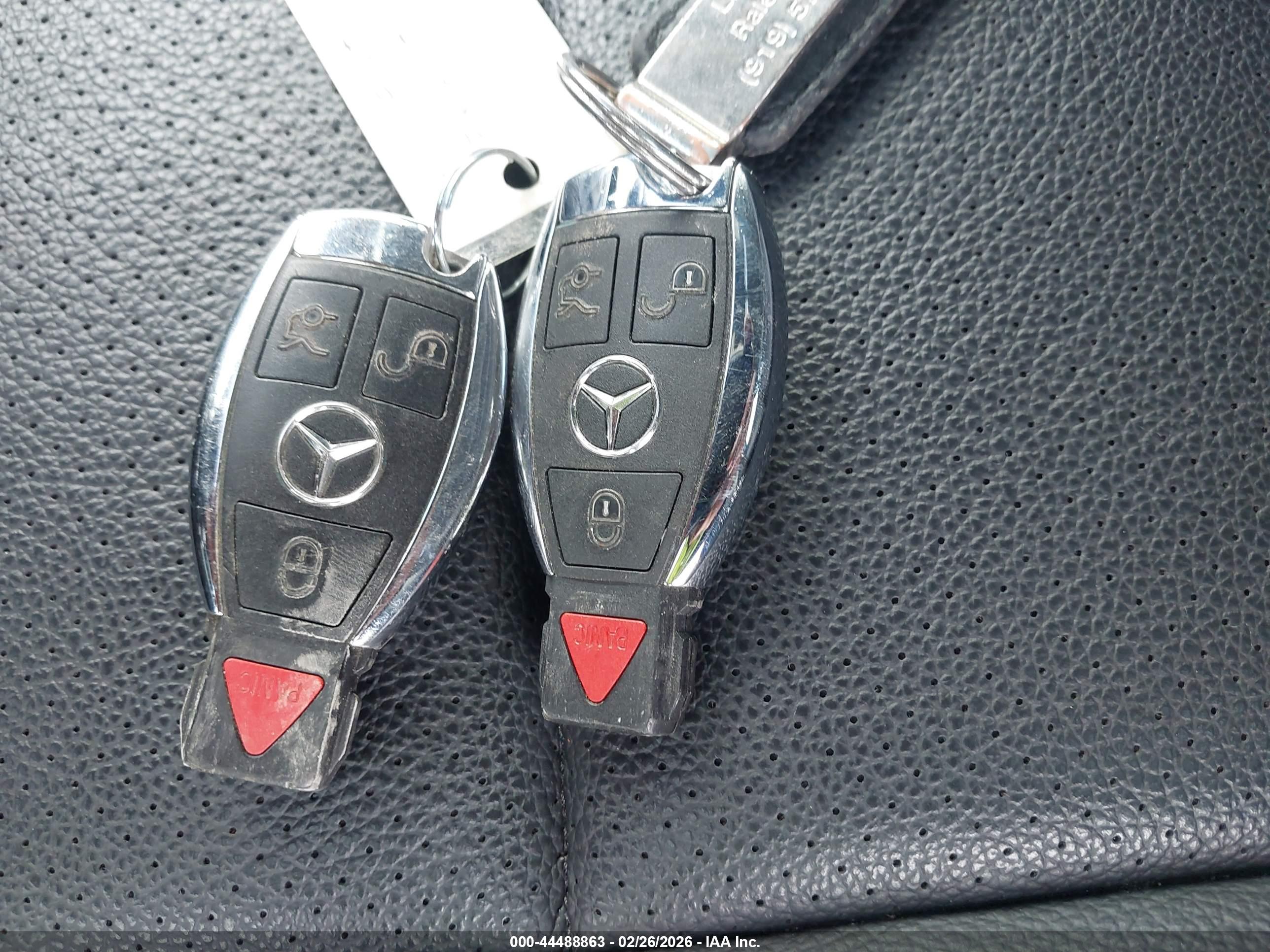 MERCEDES-BENZ C image 11