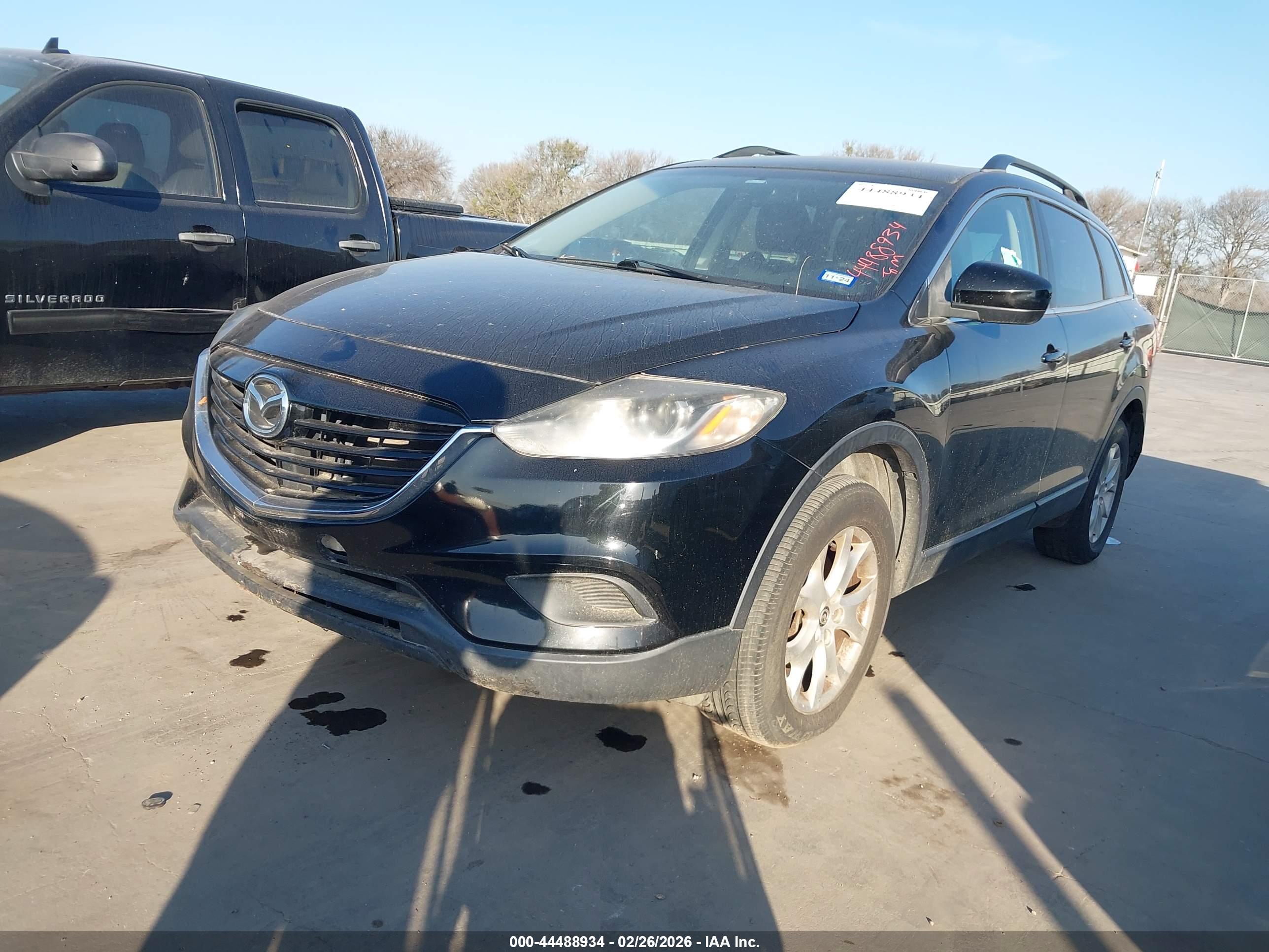 MAZDA CX-9 image 2