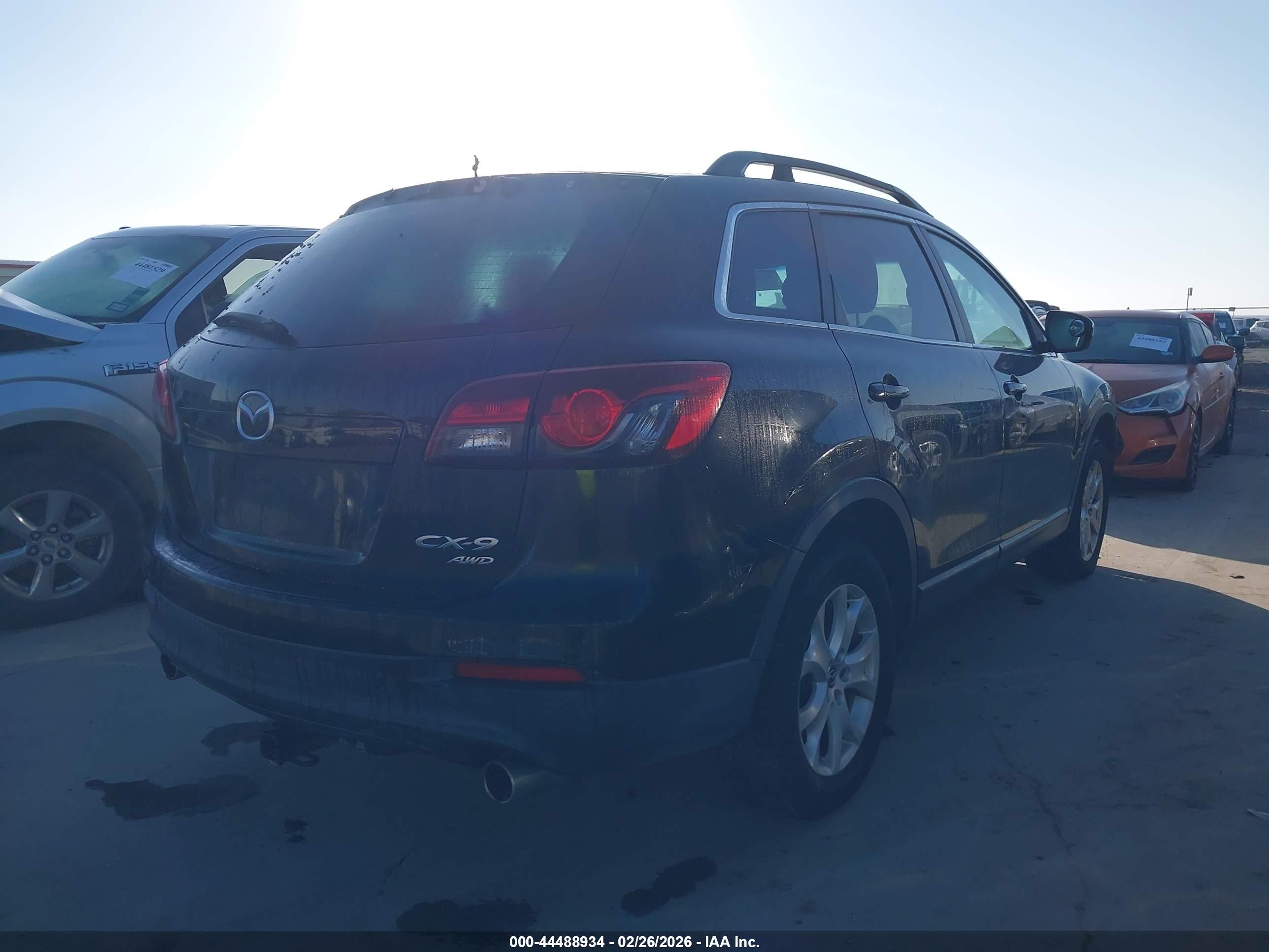 MAZDA CX-9 image 4