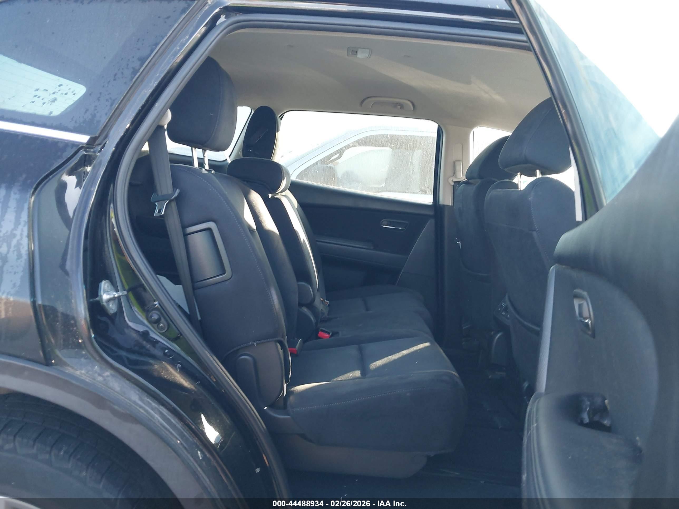 MAZDA CX-9 image 8