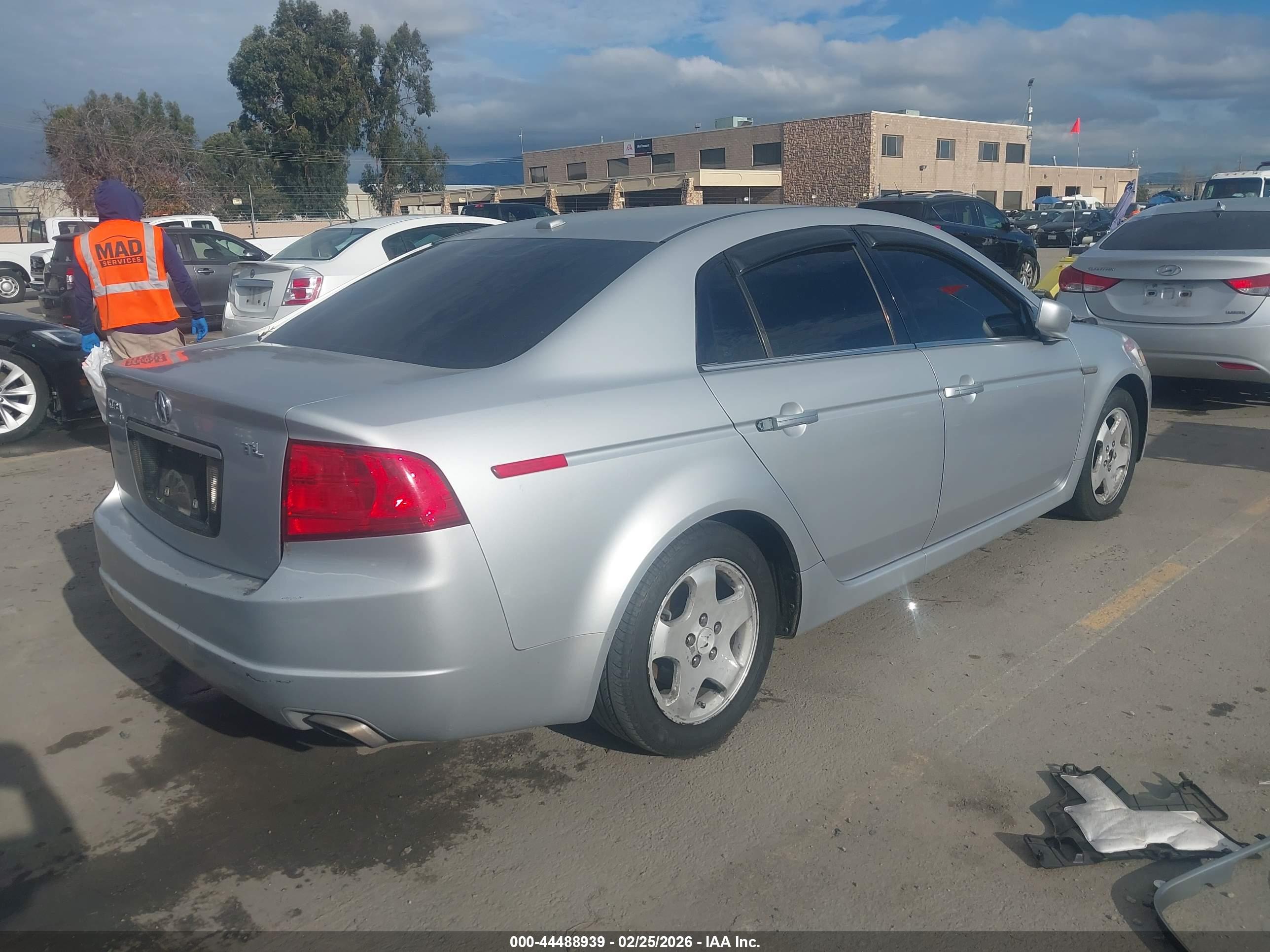ACURA TL image 4
