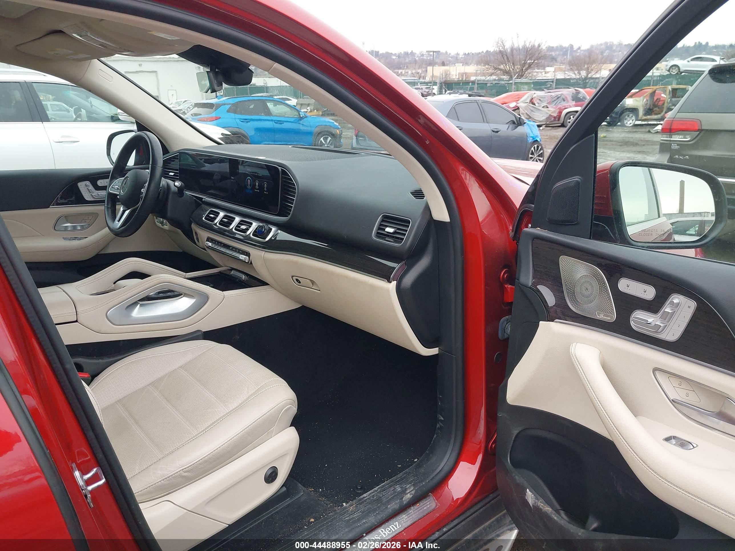 MERCEDES-BENZ GLE image 5