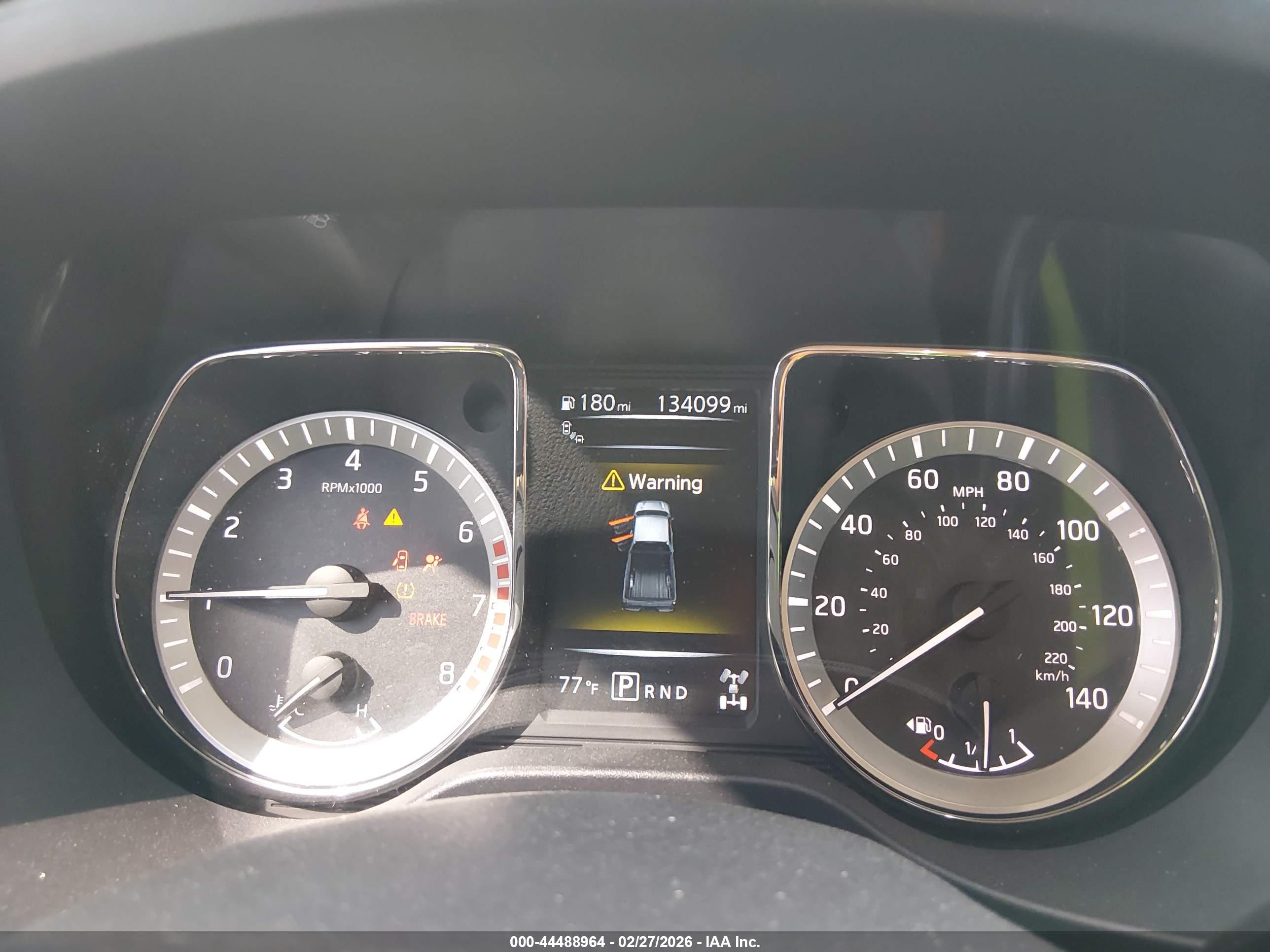NISSAN TITAN image 7