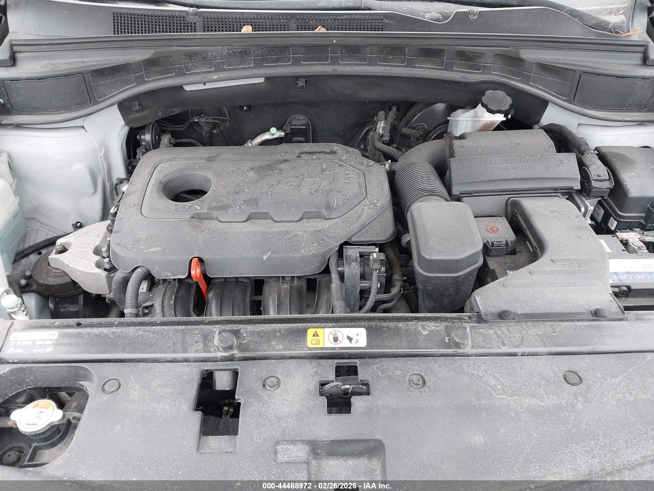 HYUNDAI SANTA image 10