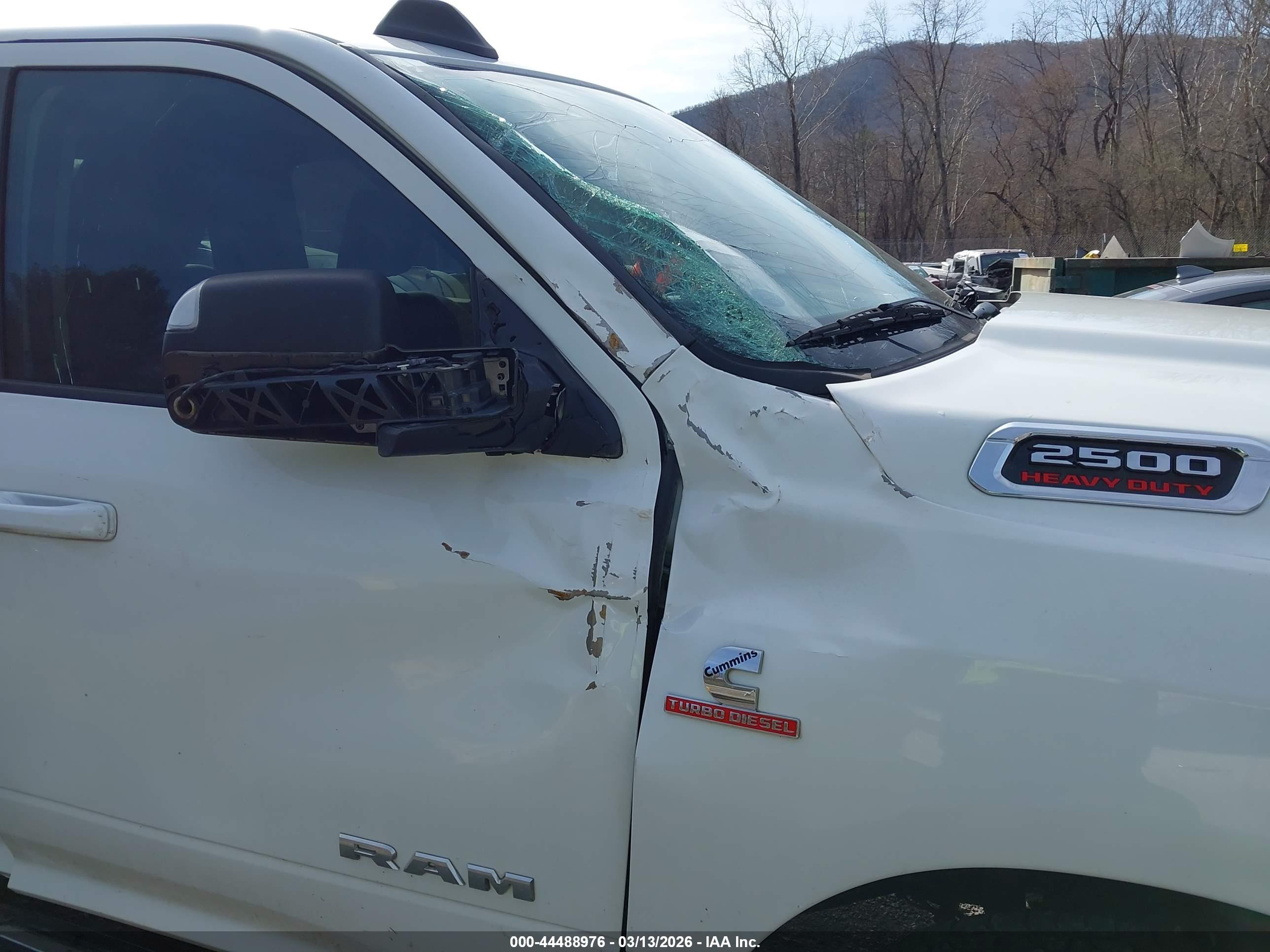 RAM 2500 image 6