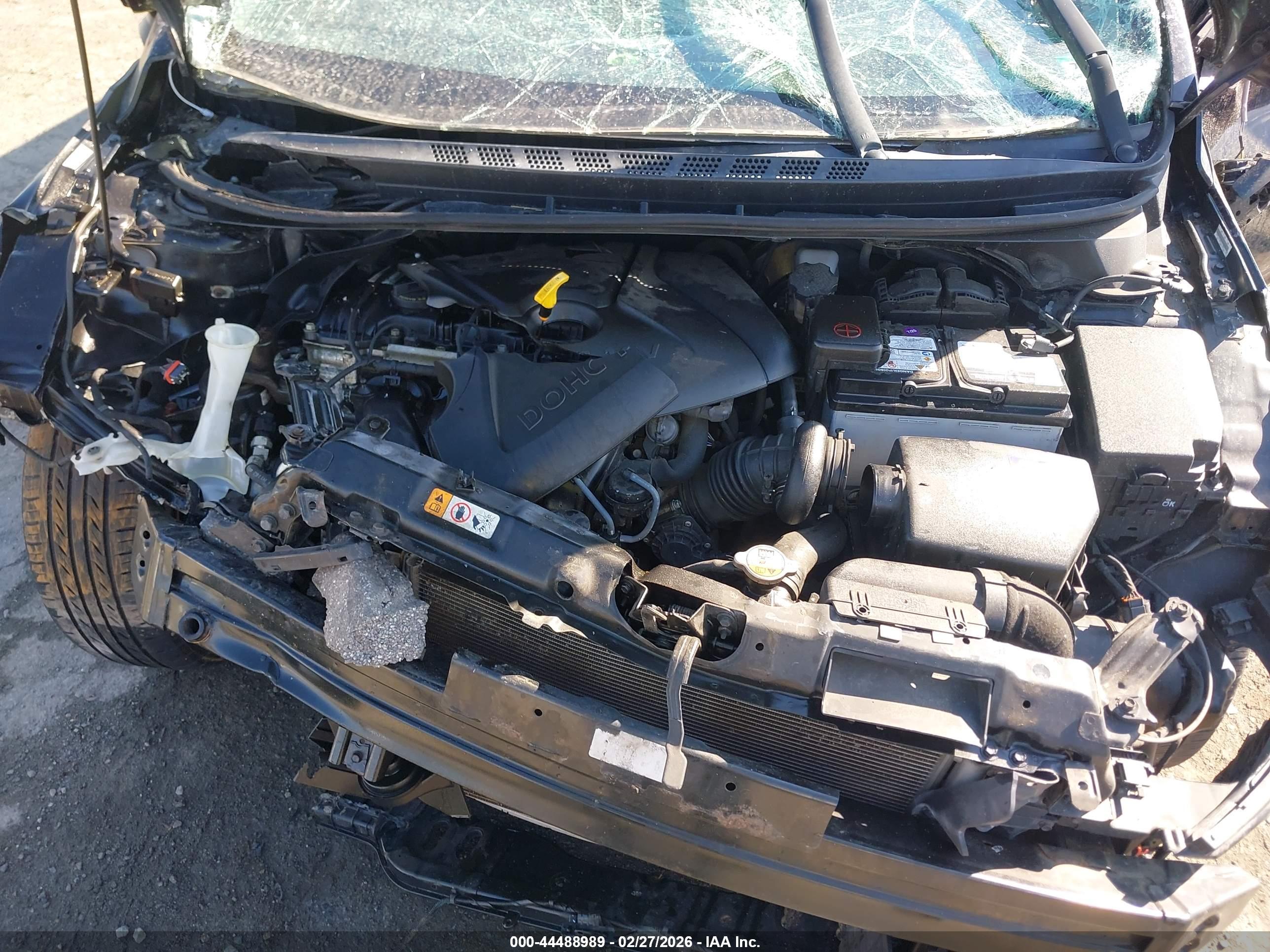 HYUNDAI ELANTRA image 10
