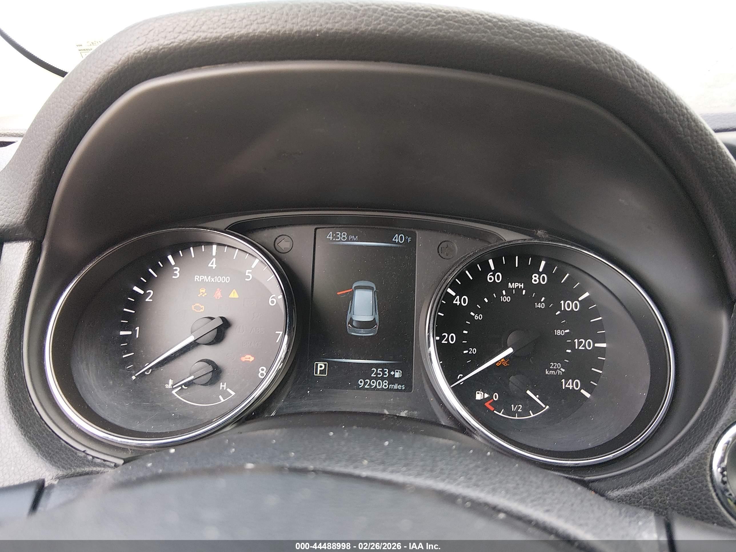 NISSAN ROGUE image 7