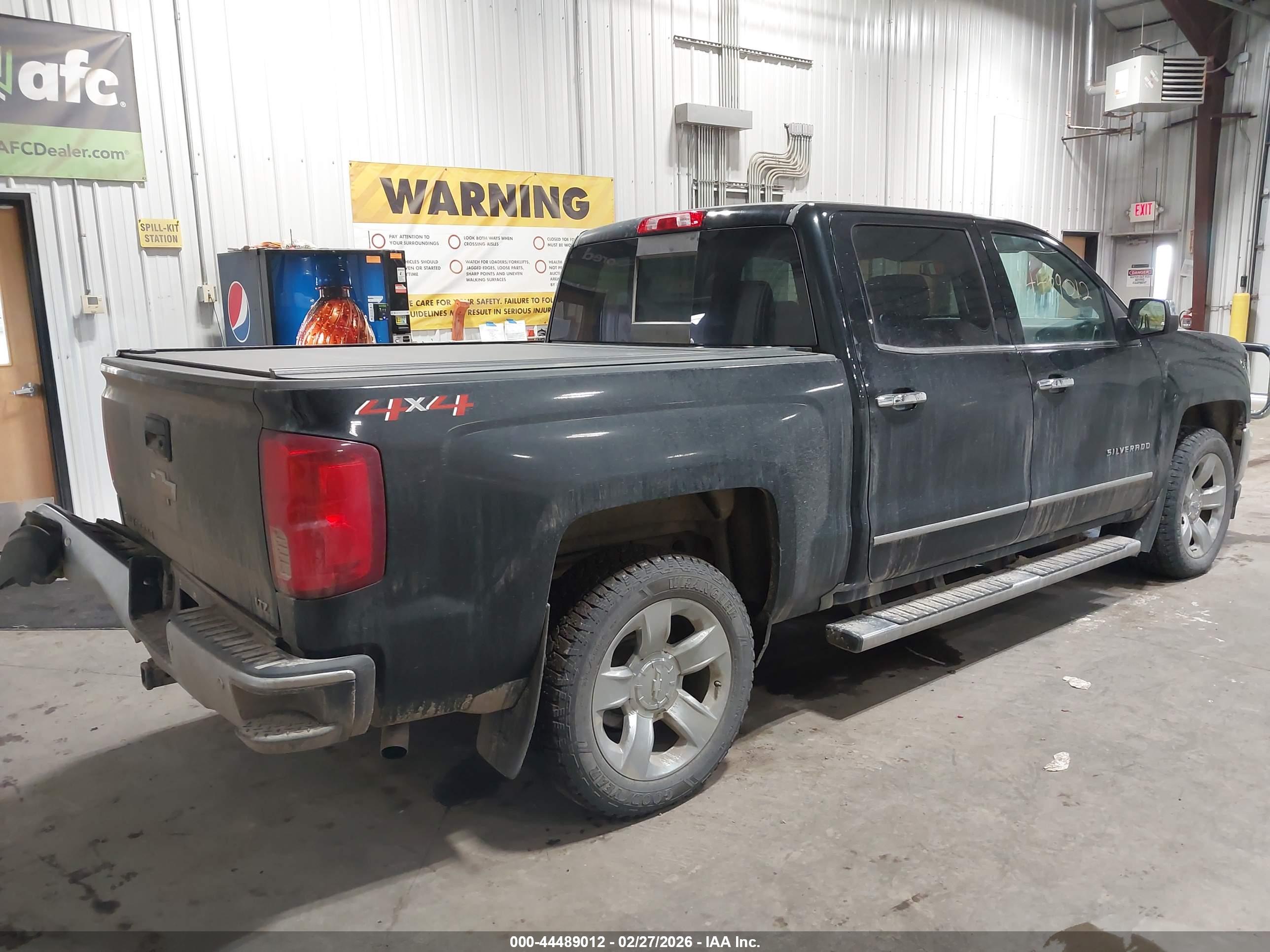 CHEVROLET SILVERADO image 4