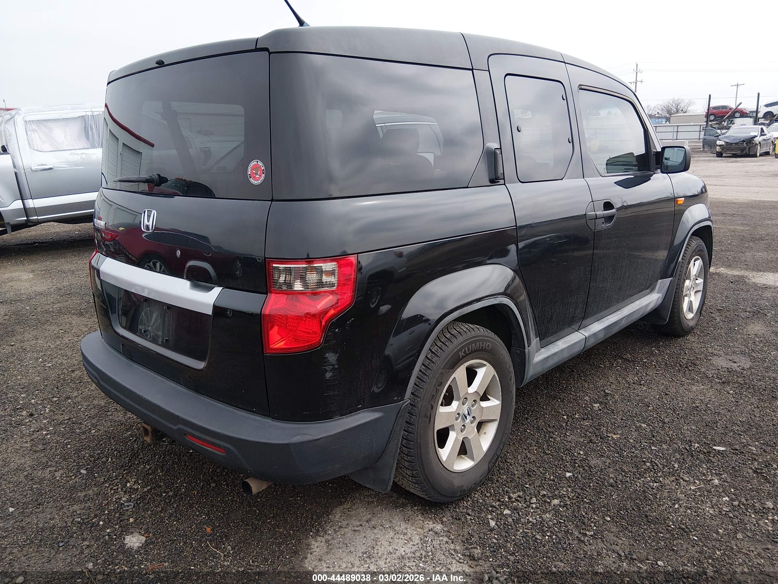 HONDA ELEMENT image 4