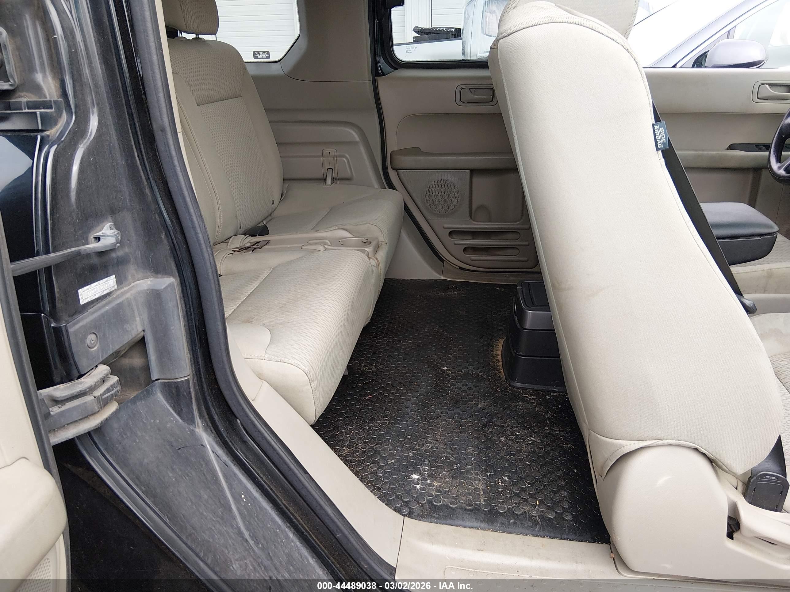 HONDA ELEMENT image 8