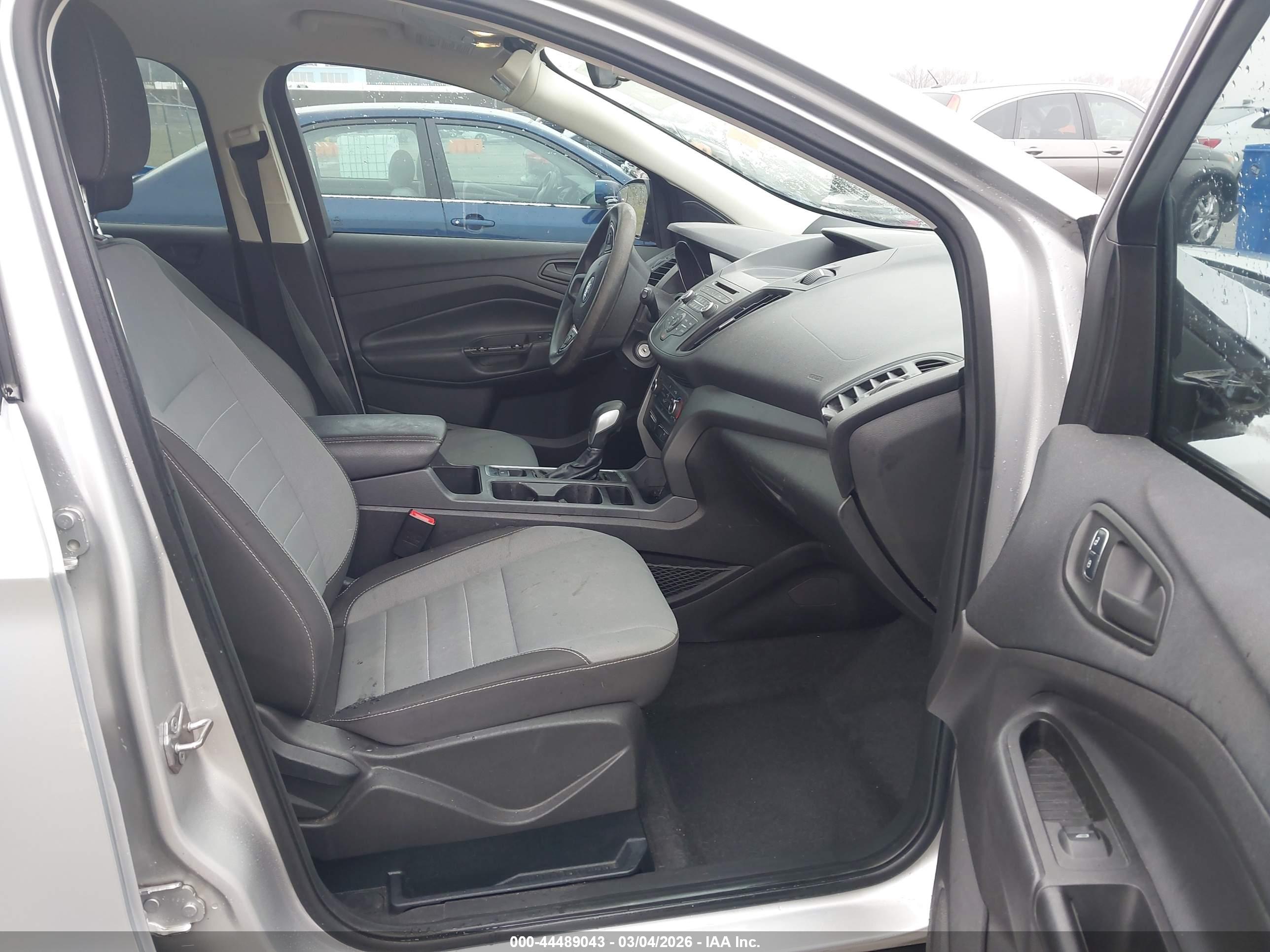 FORD ESCAPE image 5