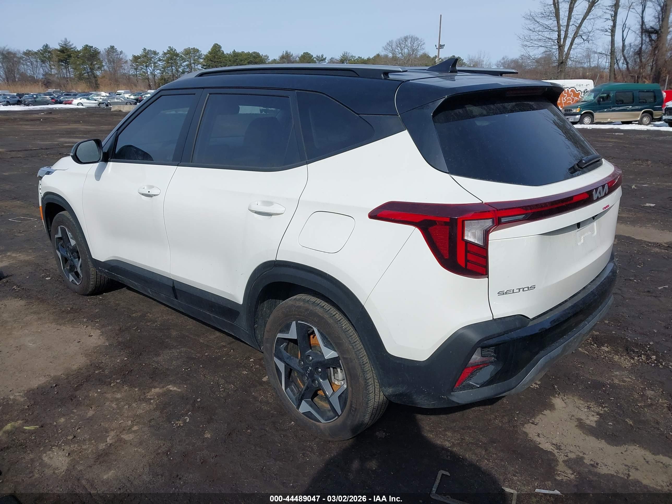 KIA SELTOS image 3