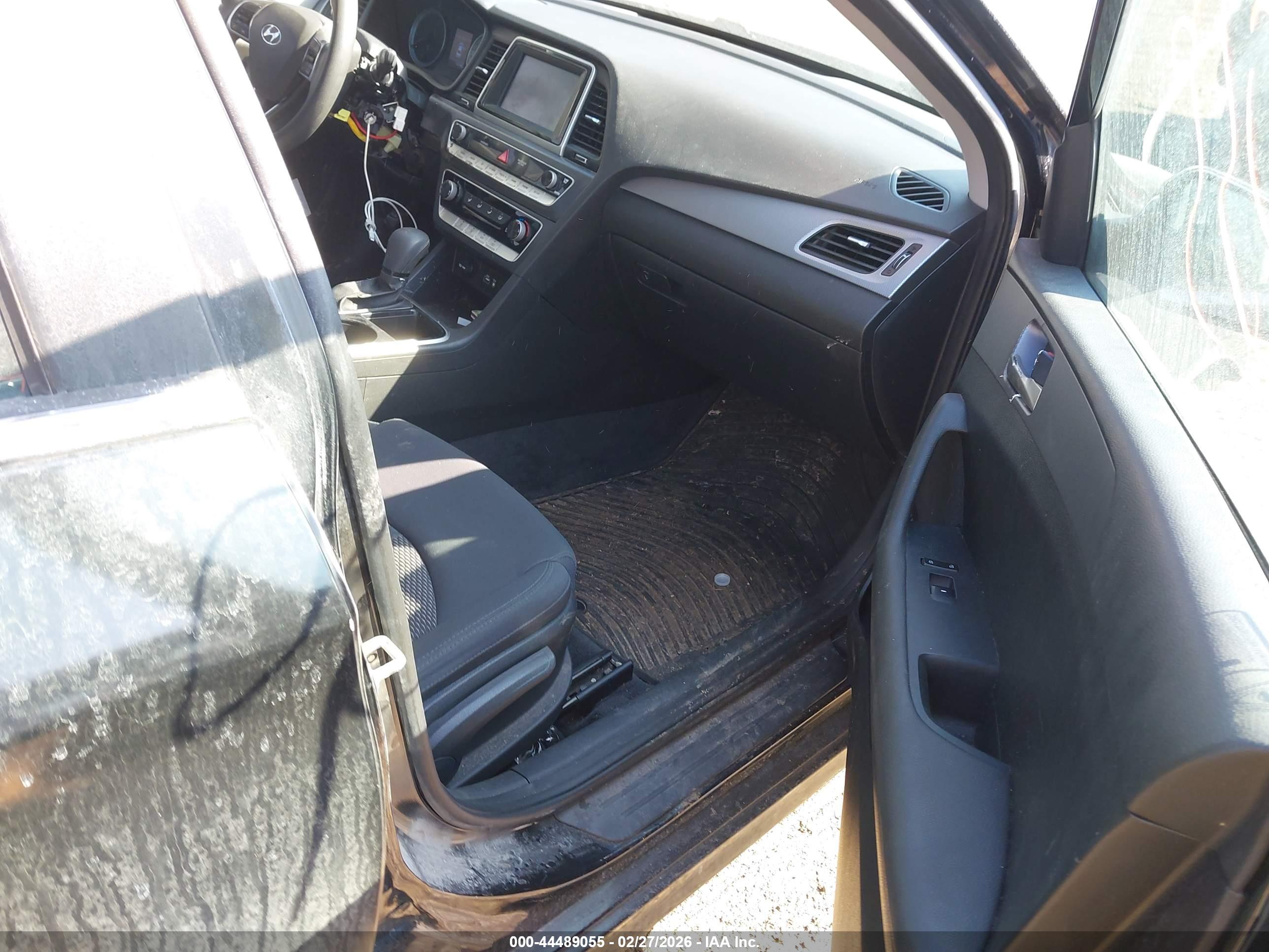 HYUNDAI SONATA image 5
