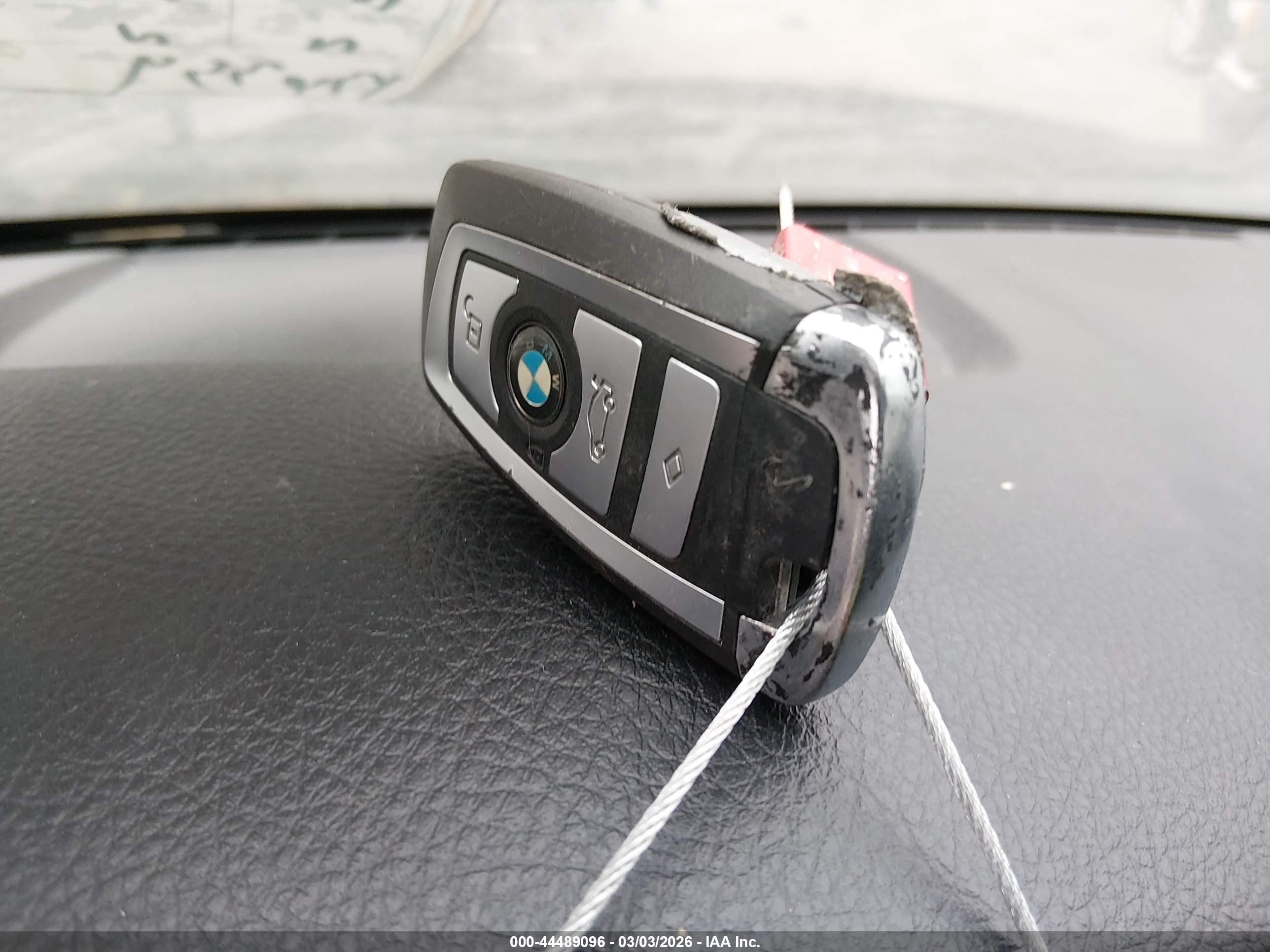 BMW 535I image 11