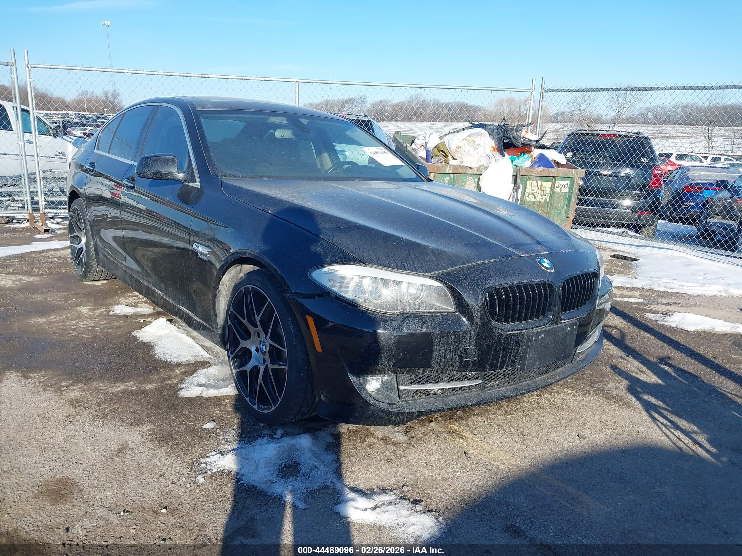 BMW 535I image 6