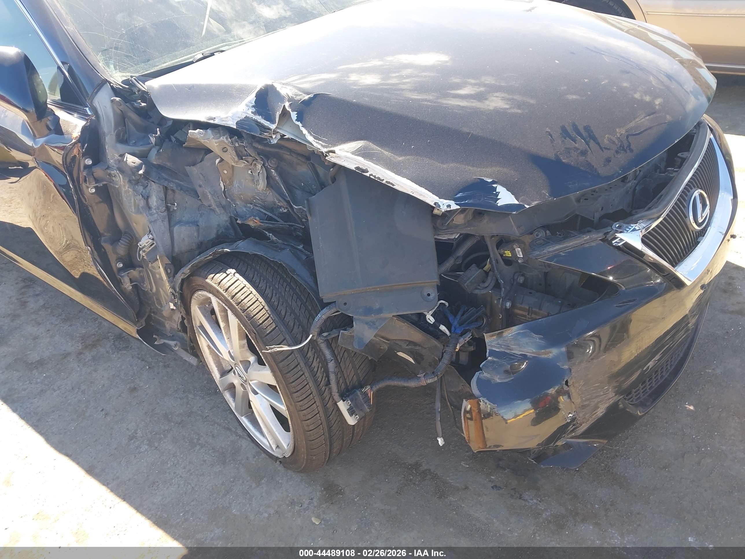 LEXUS IS image 6