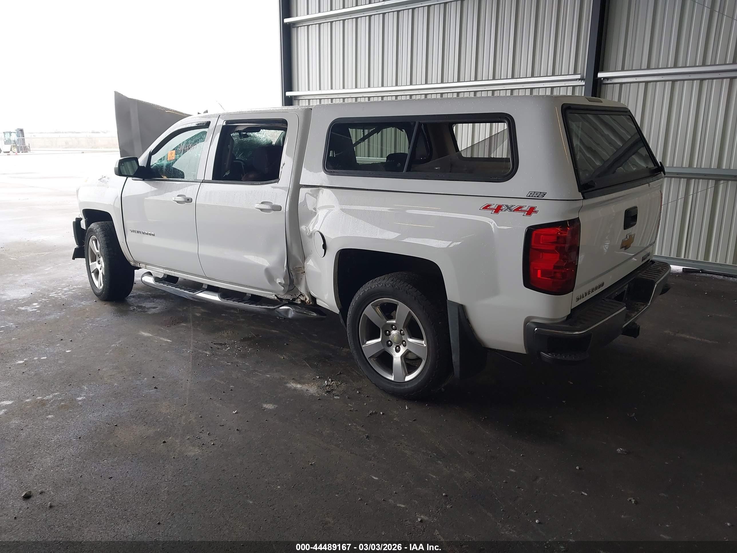 CHEVROLET SILVERADO image 3