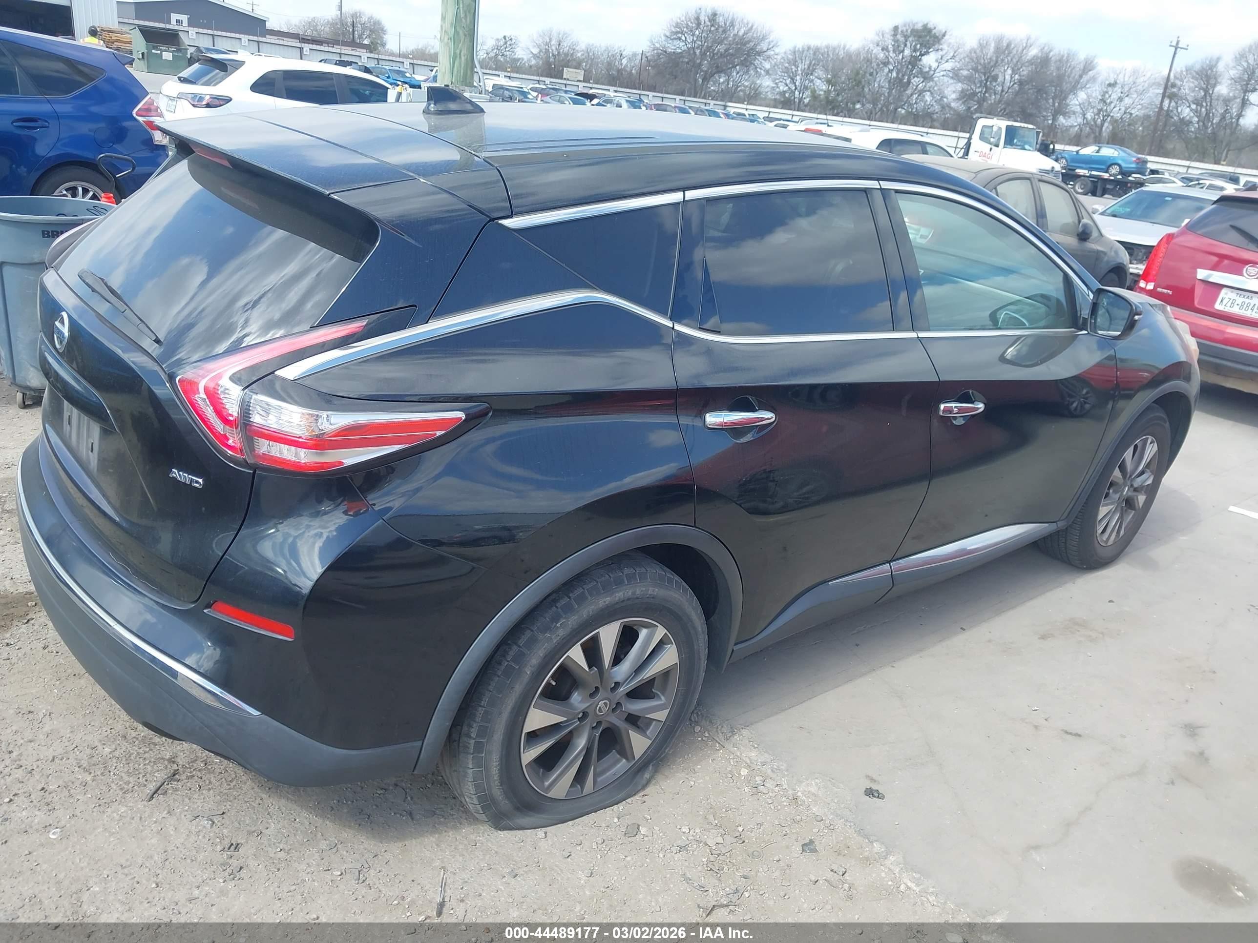 NISSAN MURANO image 4
