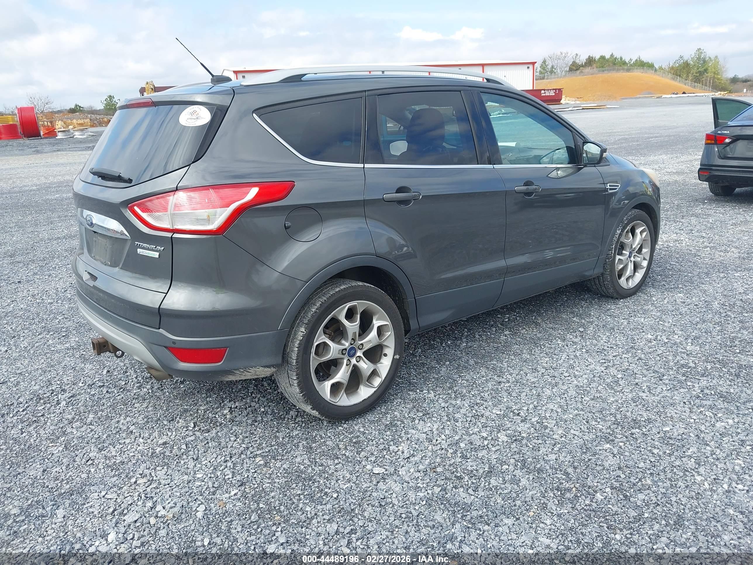 FORD ESCAPE image 4