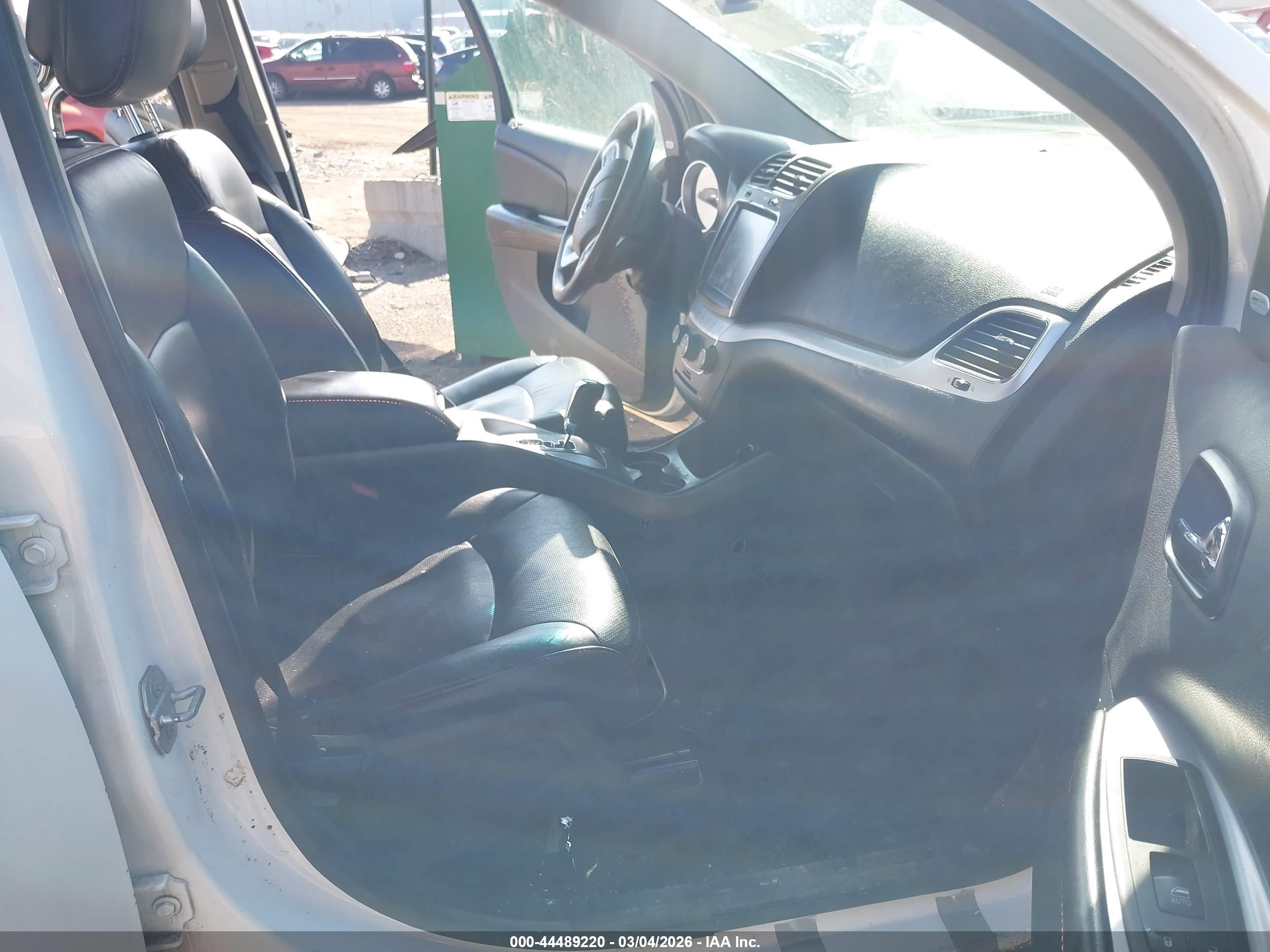 DODGE JOURNEY image 5