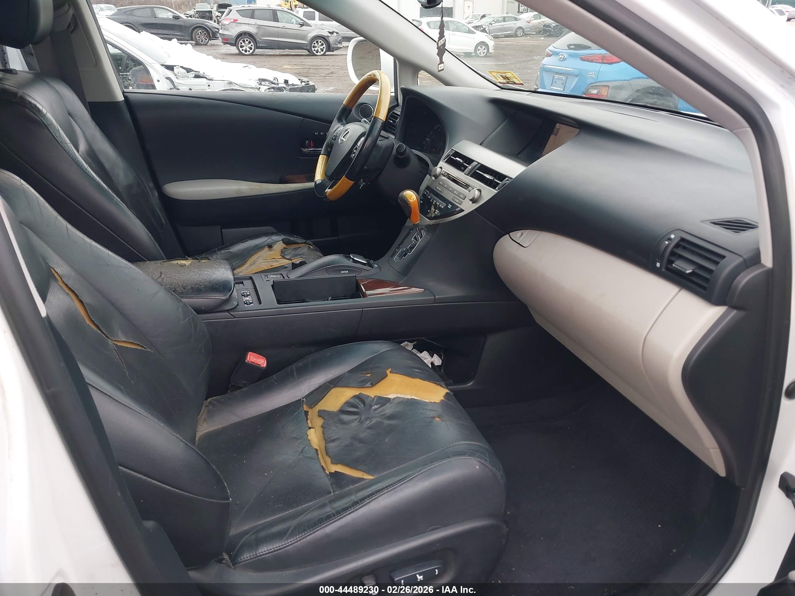 LEXUS RX image 5
