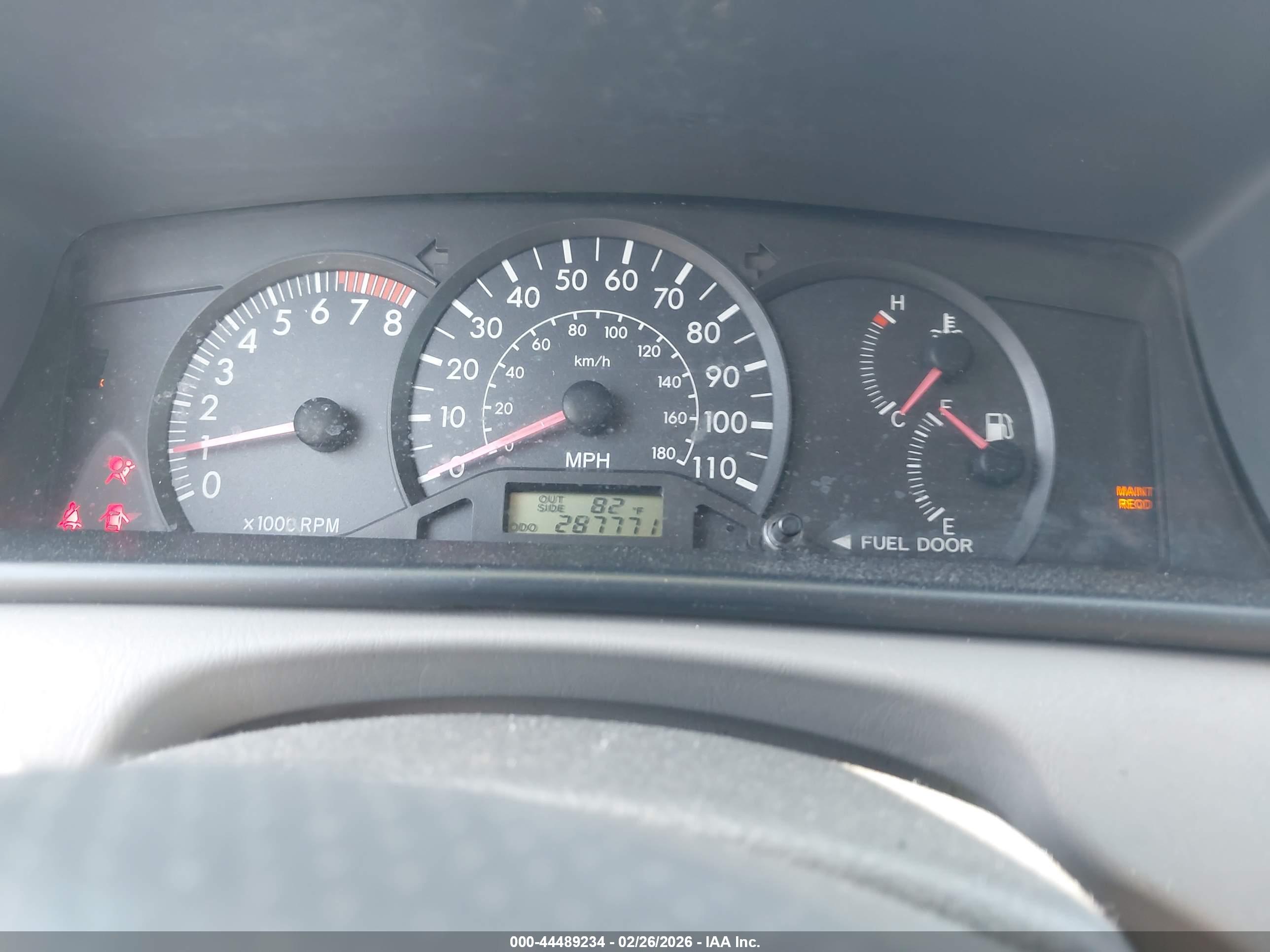 TOYOTA COROLLA image 7