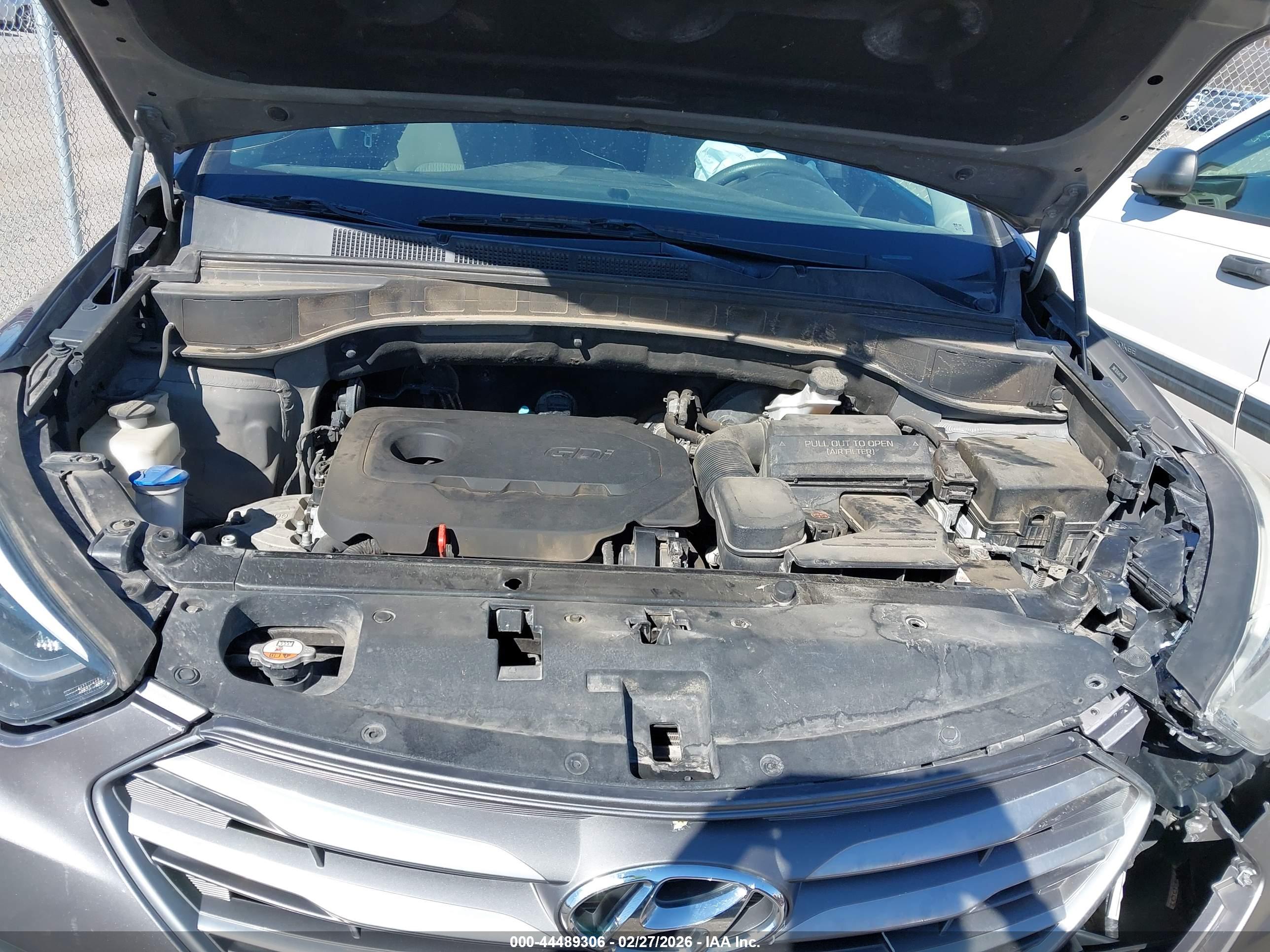 HYUNDAI SANTA image 10