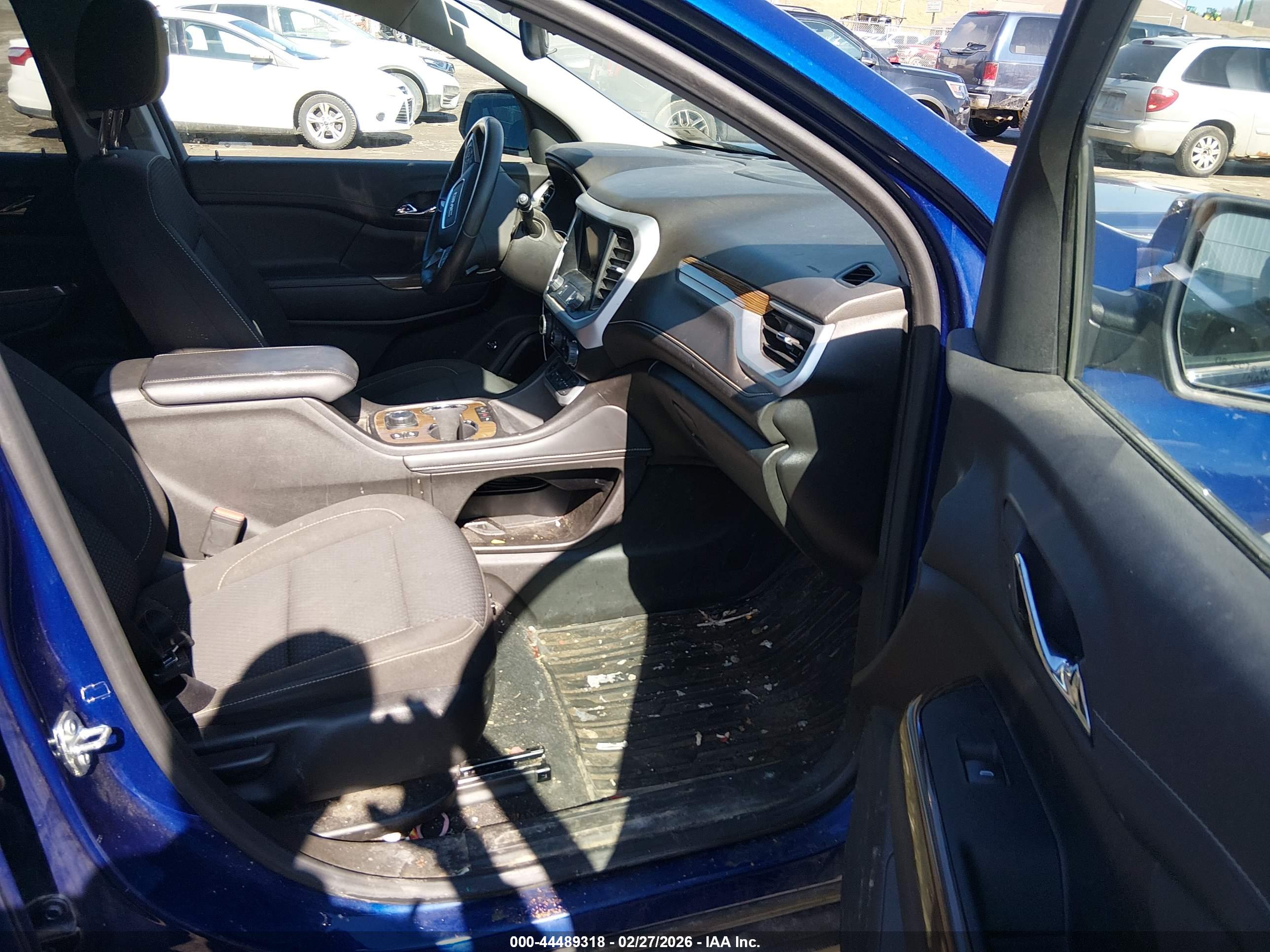 GMC ACADIA image 5