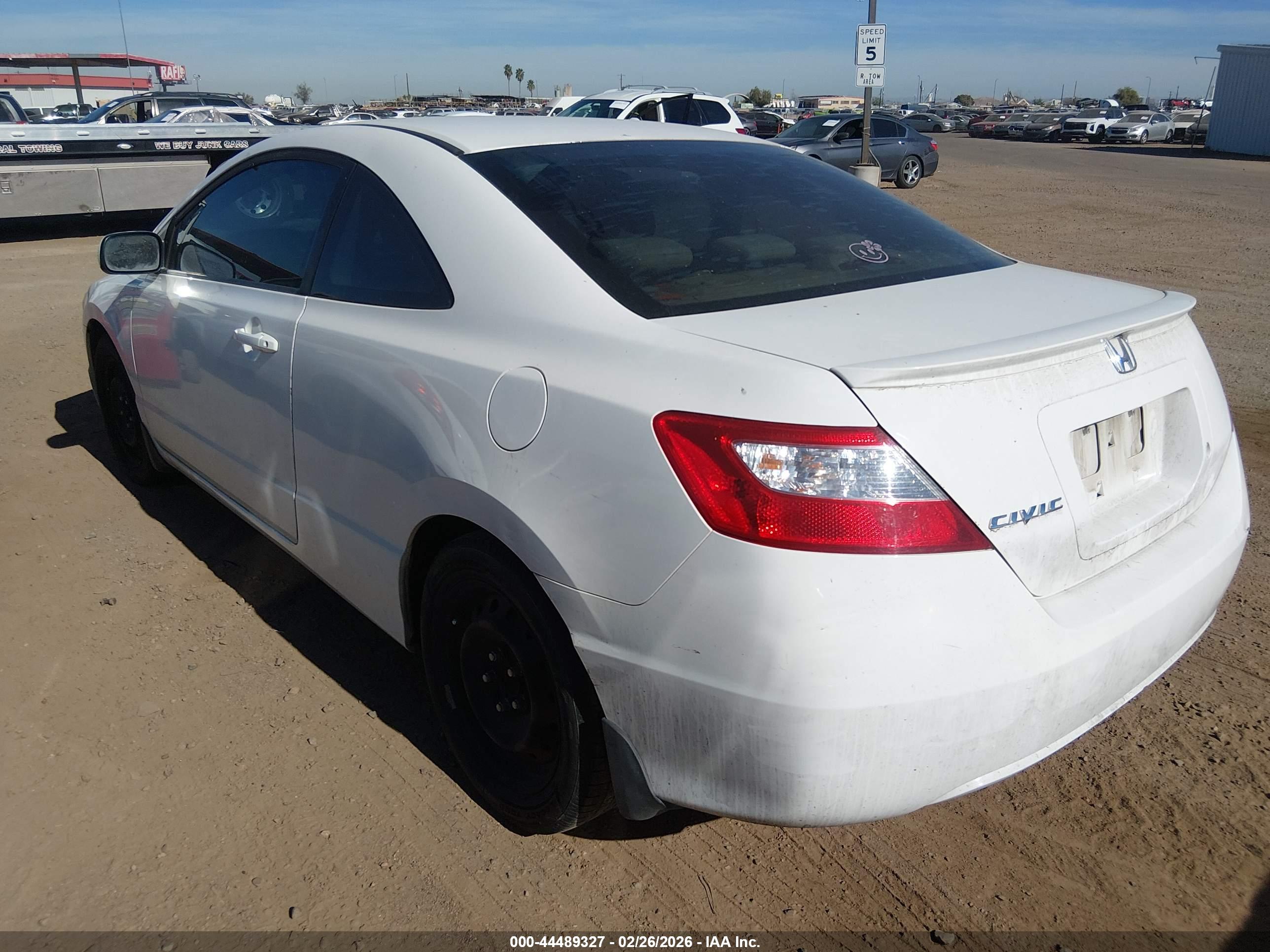 HONDA CIVIC image 3