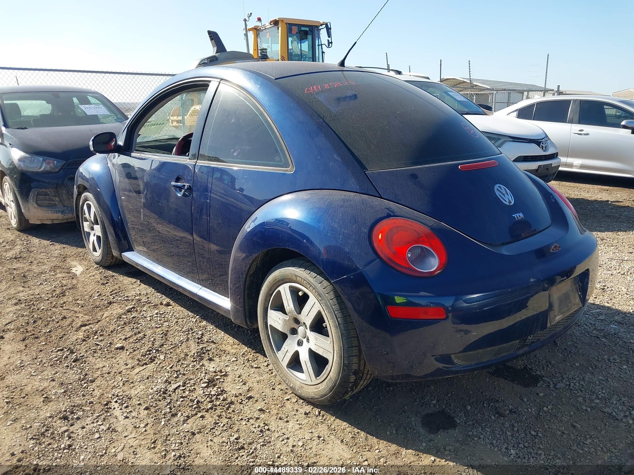 VOLKSWAGEN NEW image 3