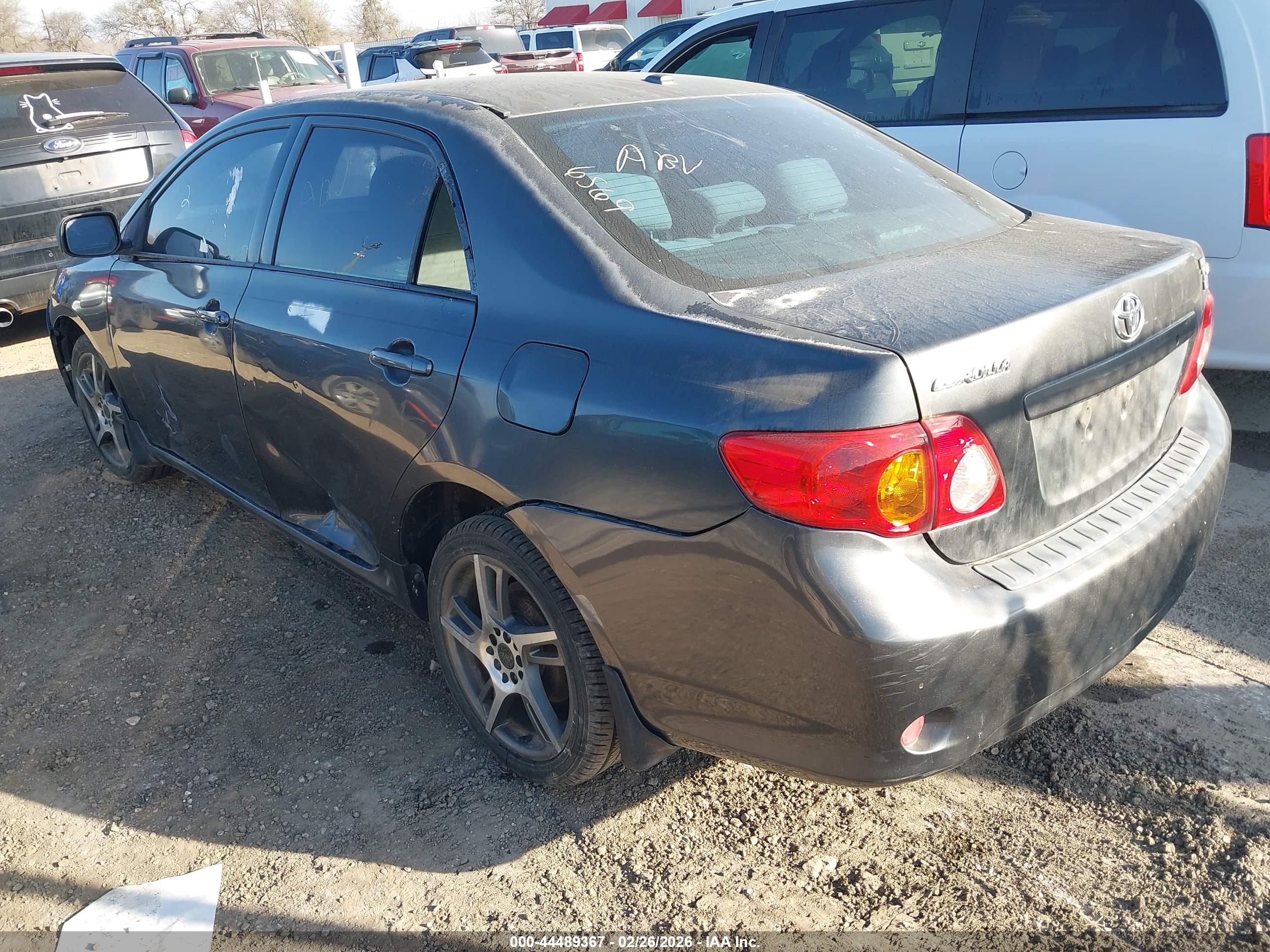TOYOTA COROLLA image 3
