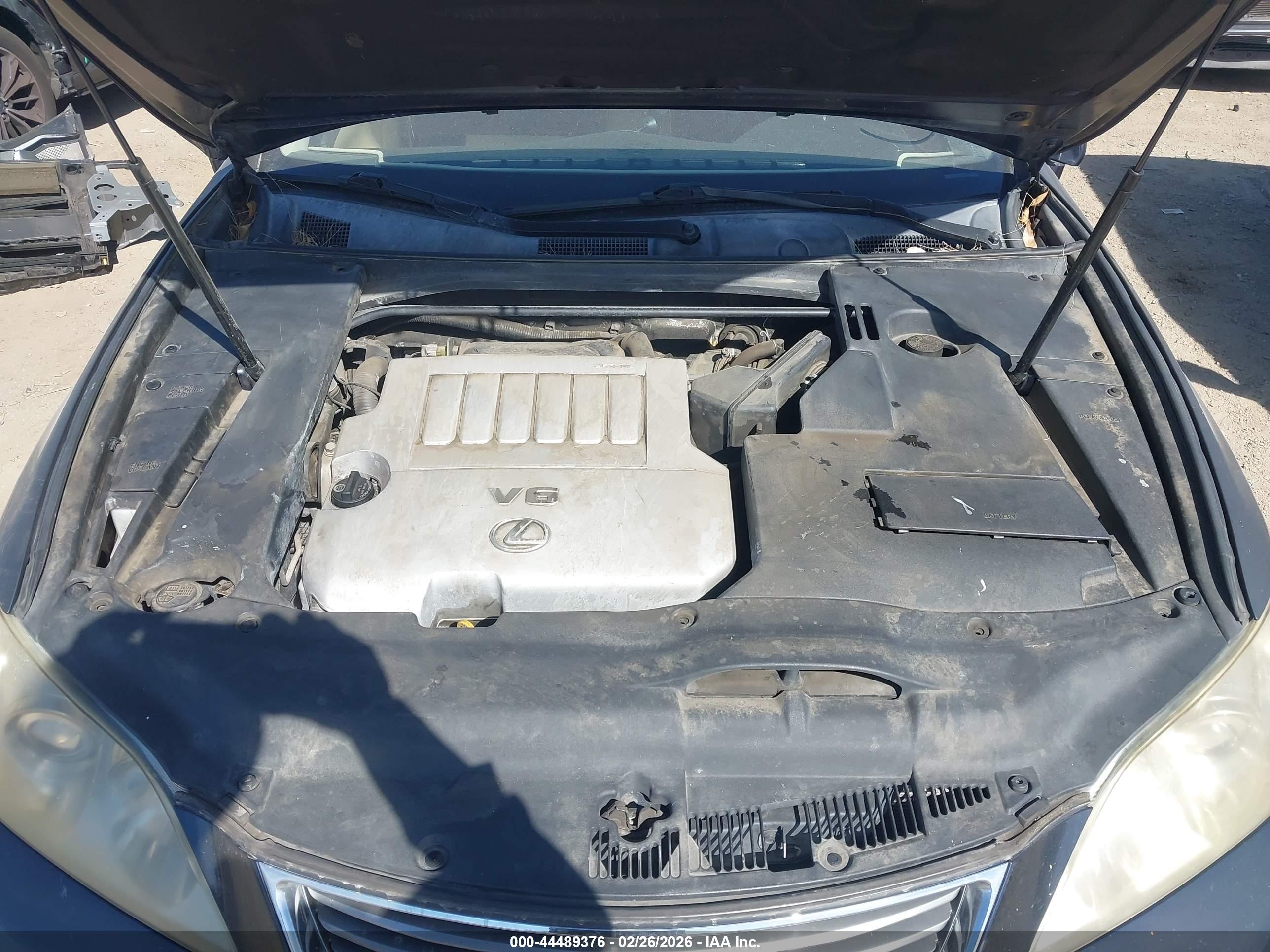 LEXUS ES image 10