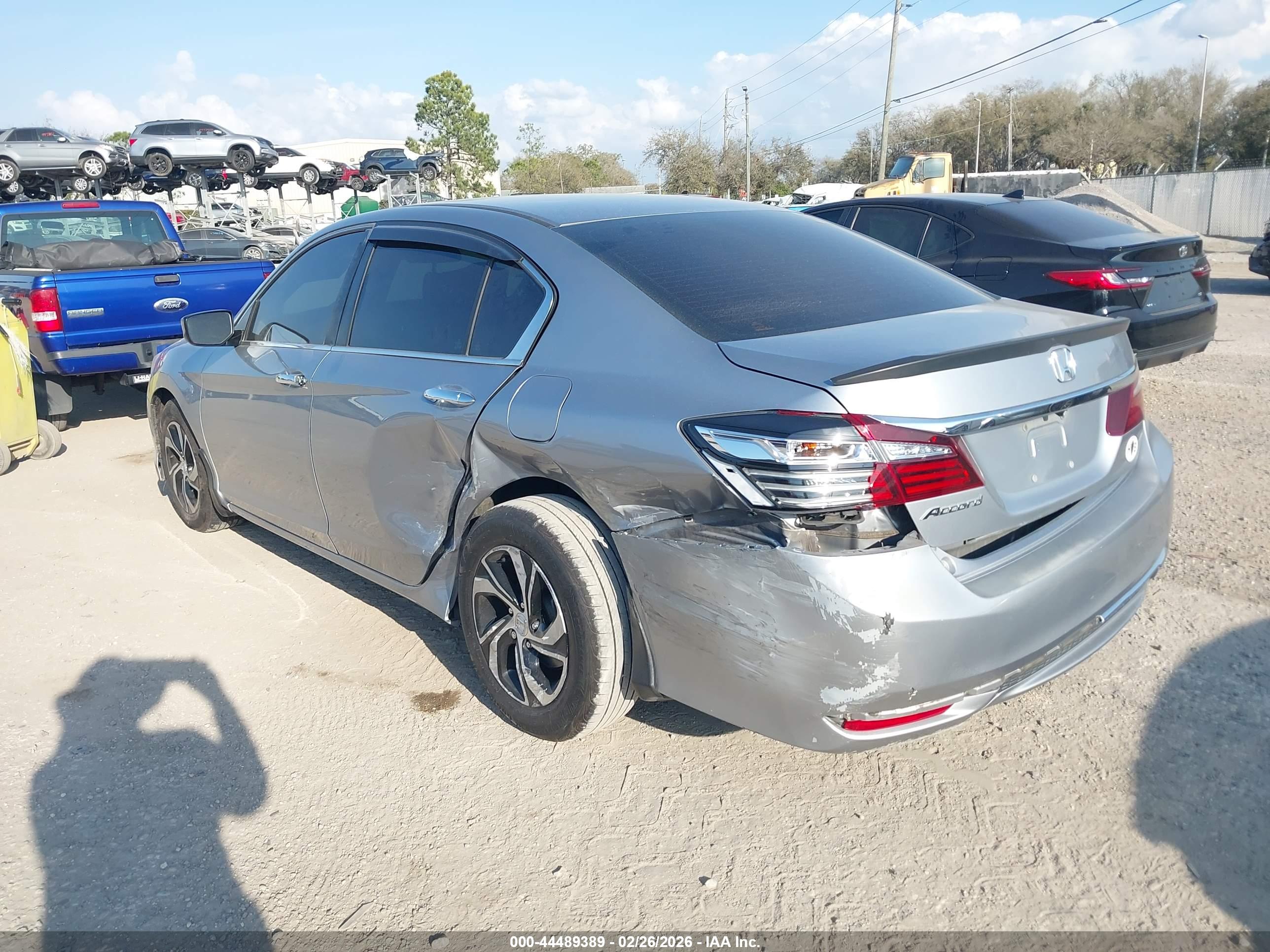 HONDA ACCORD image 3