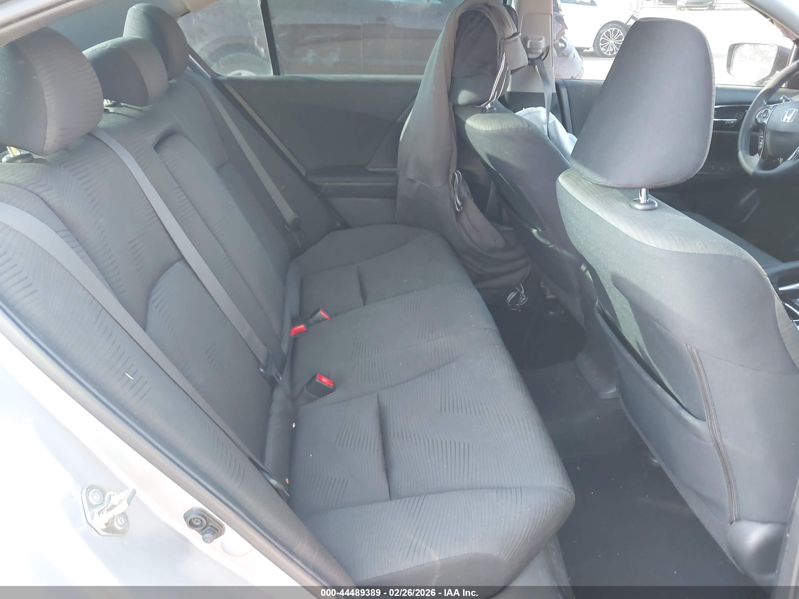 HONDA ACCORD image 8